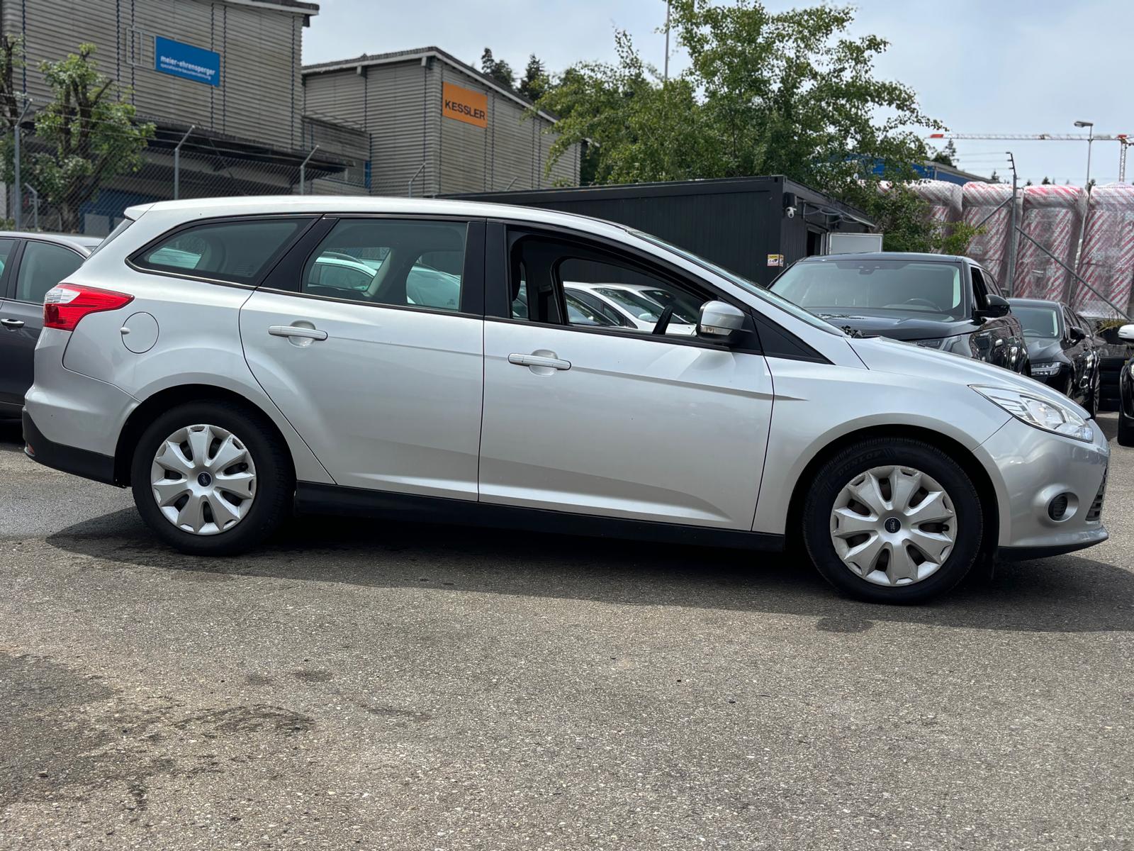 FORD Focus 2.0 TDCi Trend PowerShift-image-2