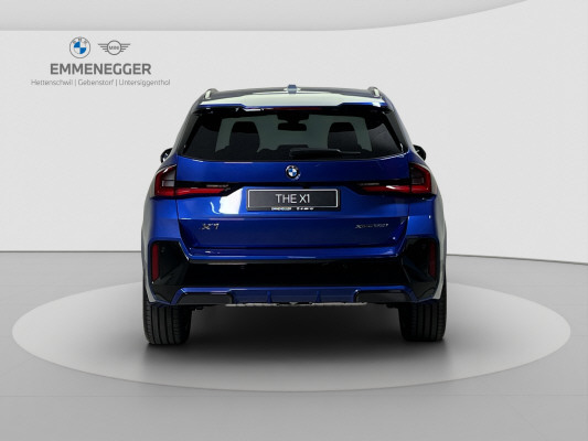 BMW X1 xDrive 23i 48V M Sport-showroom-element-3