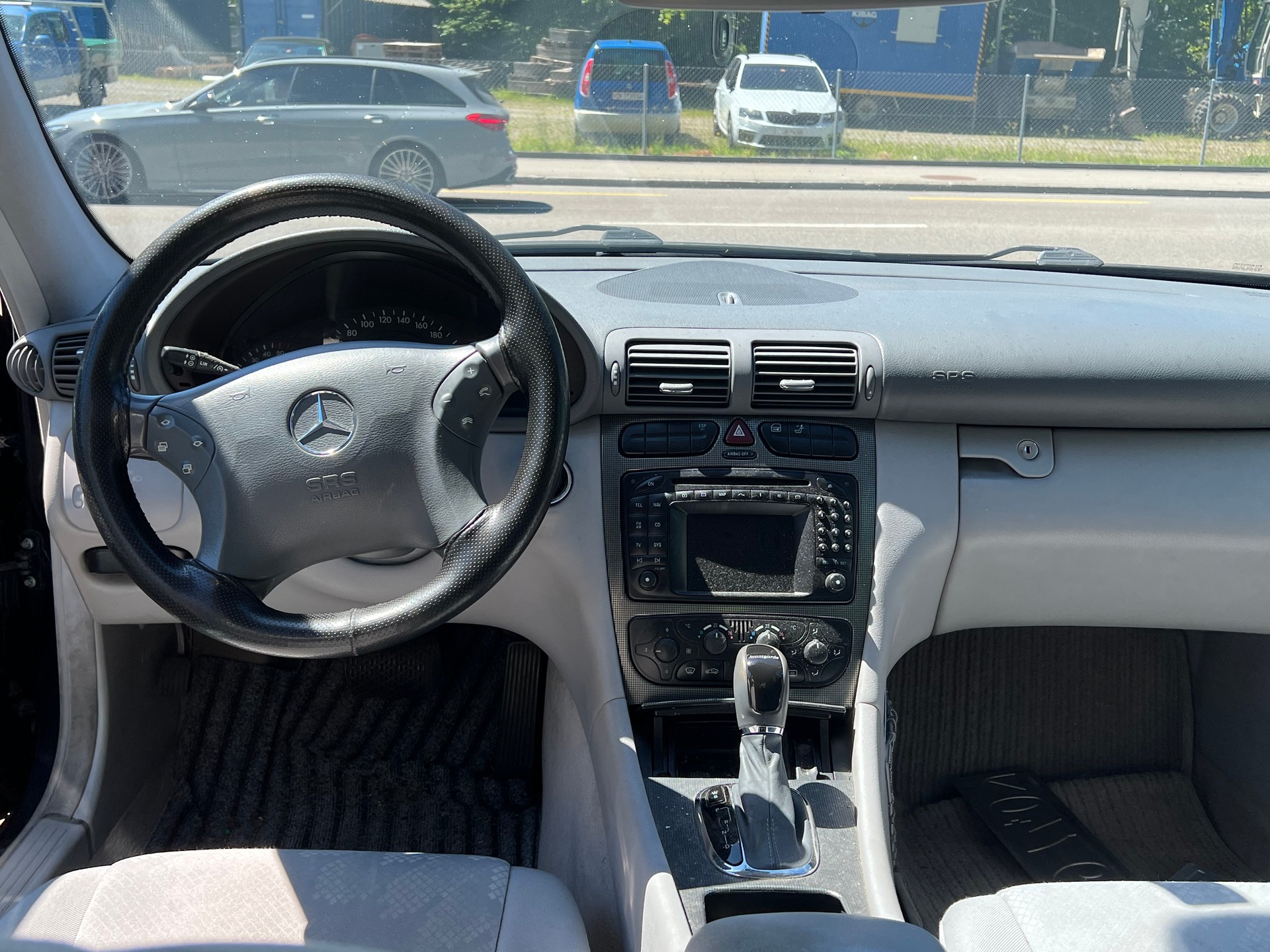 MERCEDES-BENZ C 270 CDI Avantgarde-image-3