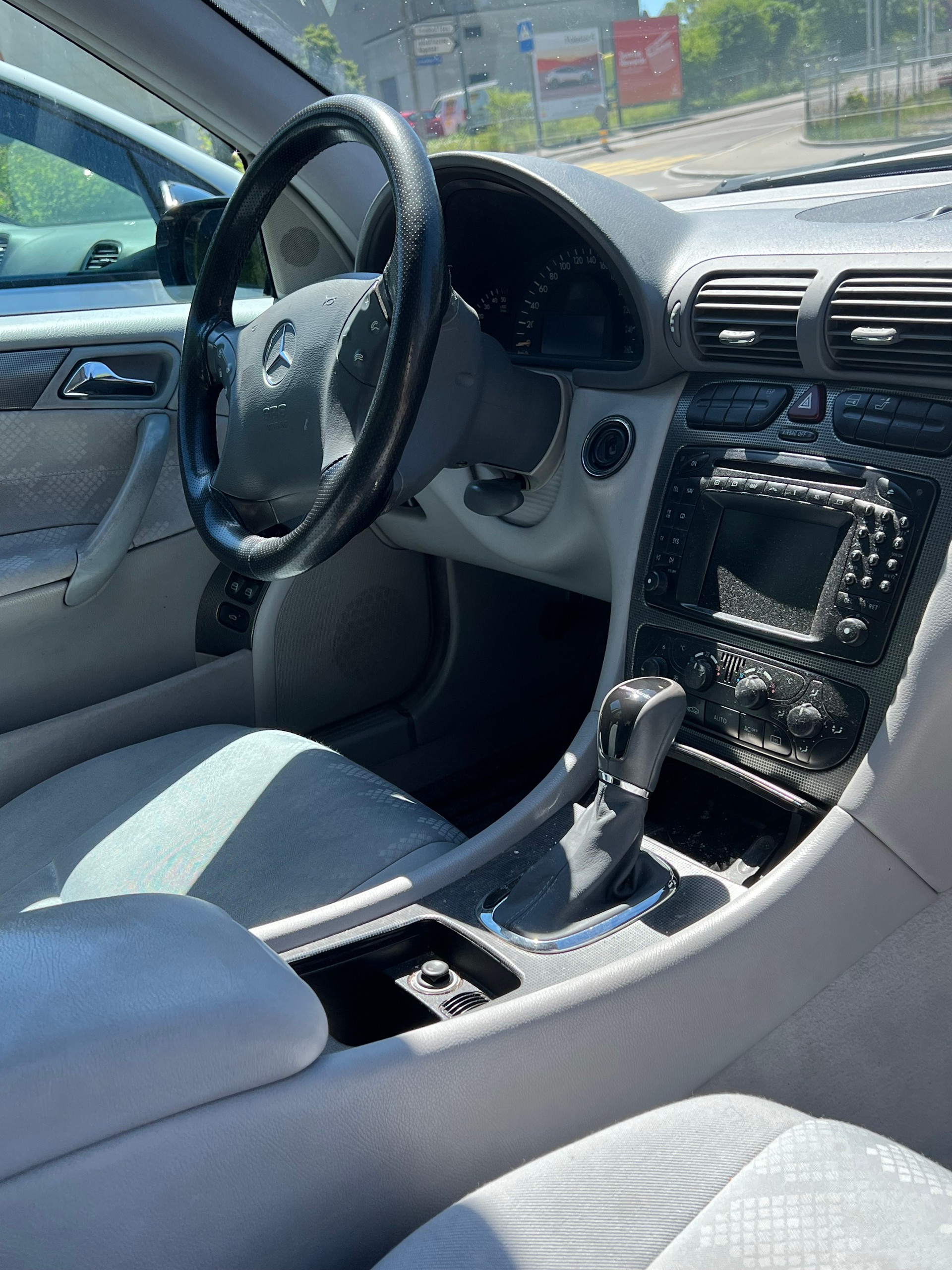 MERCEDES-BENZ C 270 CDI Avantgarde-image-4