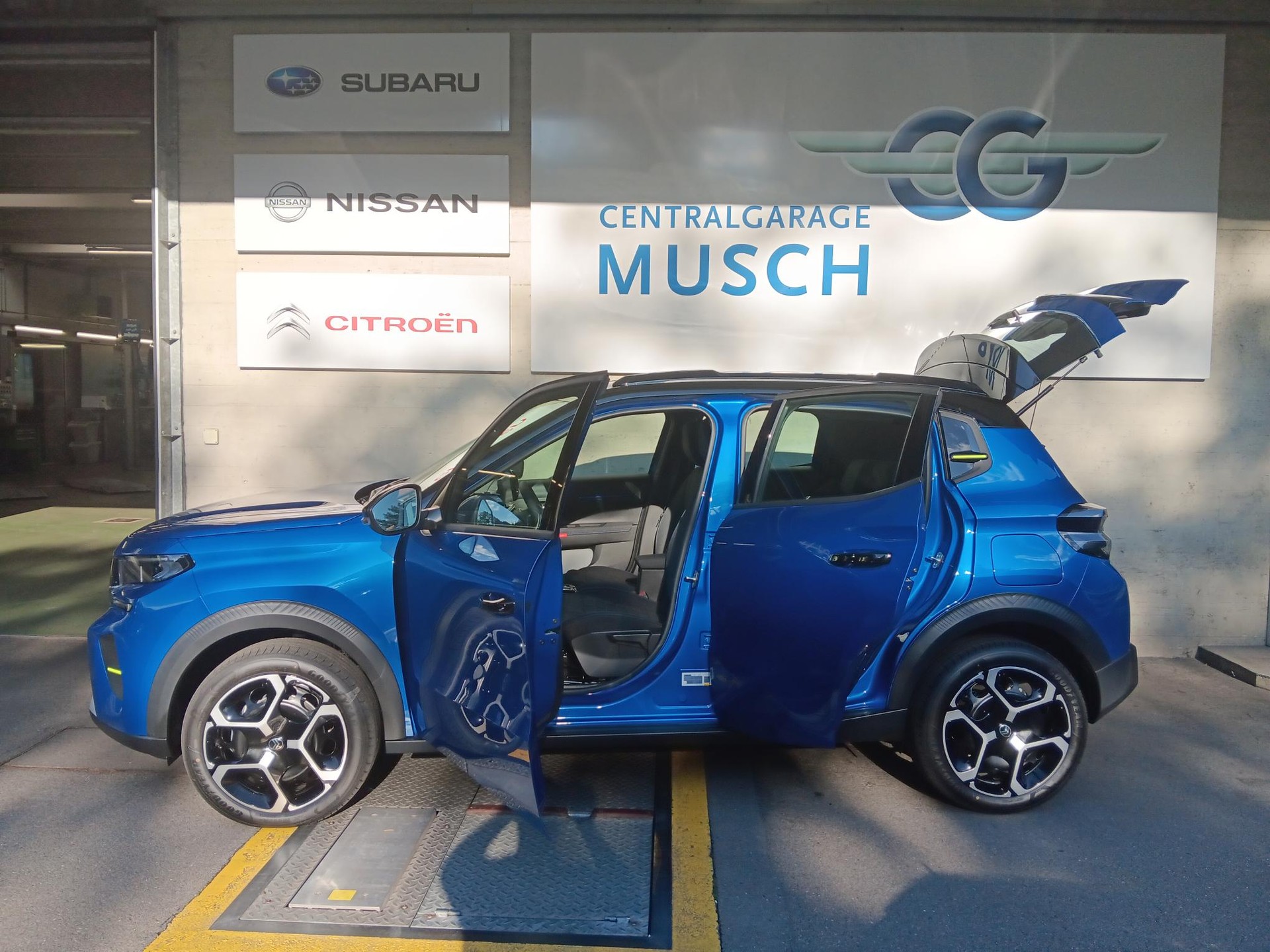 CITROEN C3 1.2i MHEV Plus DCS6-image-6