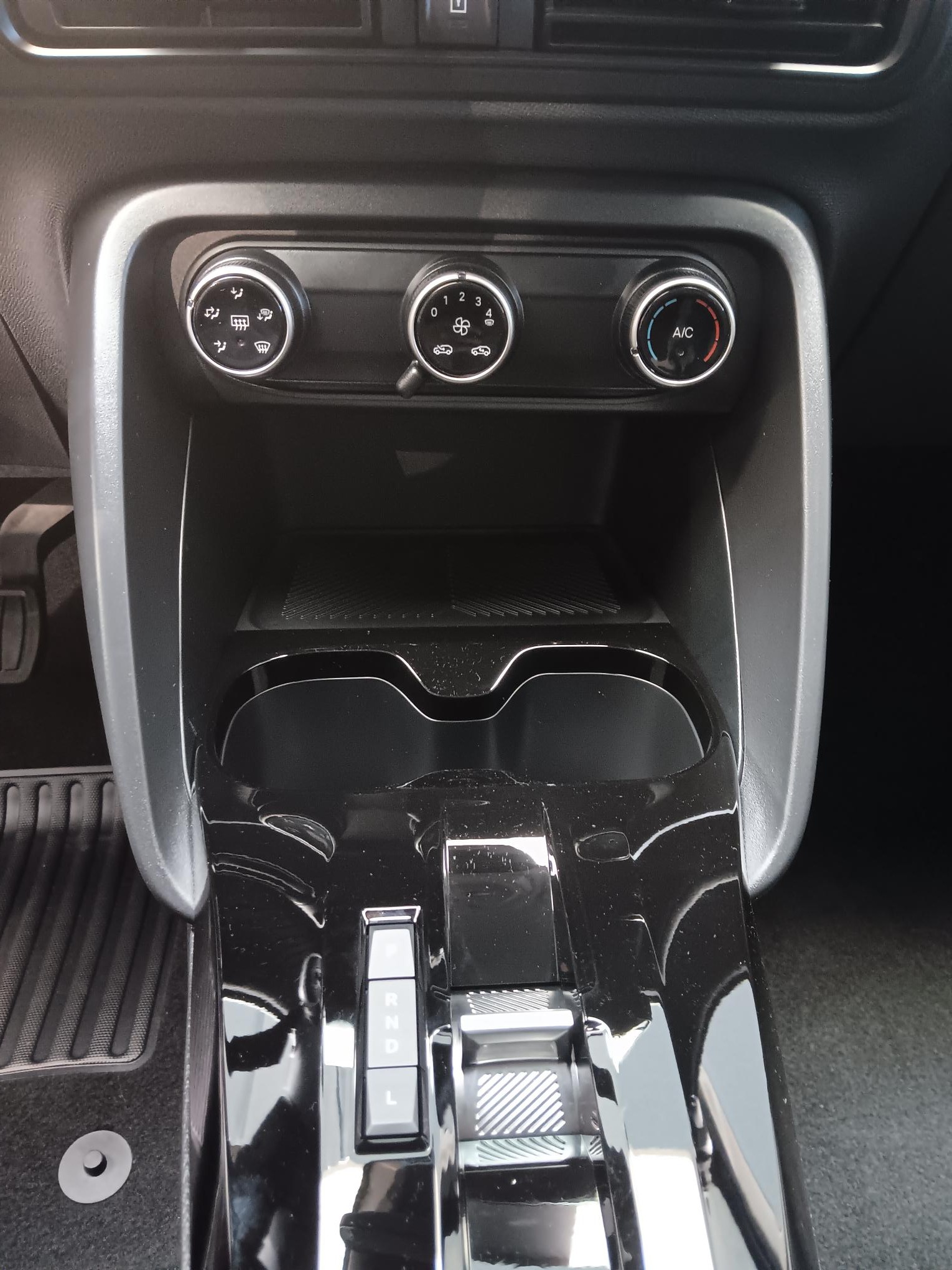CITROEN C3 1.2i MHEV Plus DCS6-image-9