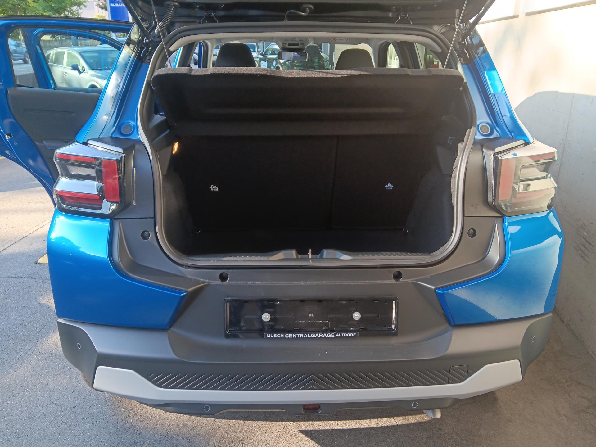 CITROEN C3 1.2i MHEV Plus DCS6-image-12