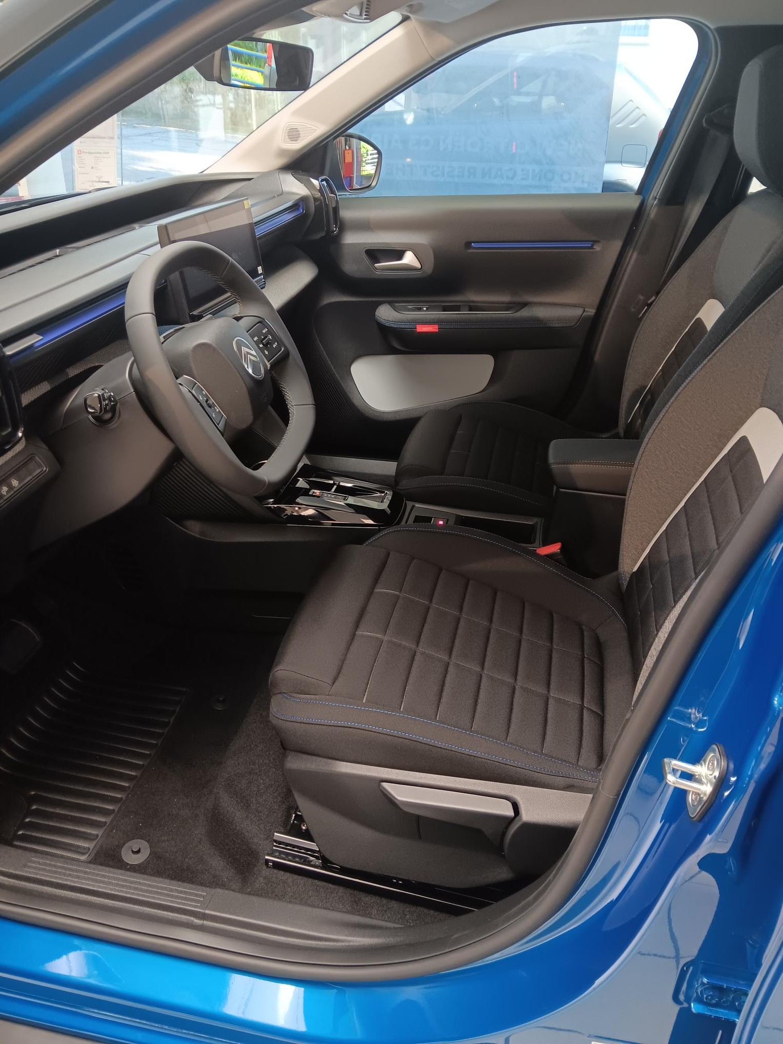 CITROEN C3 1.2i MHEV Plus DCS6-image-10