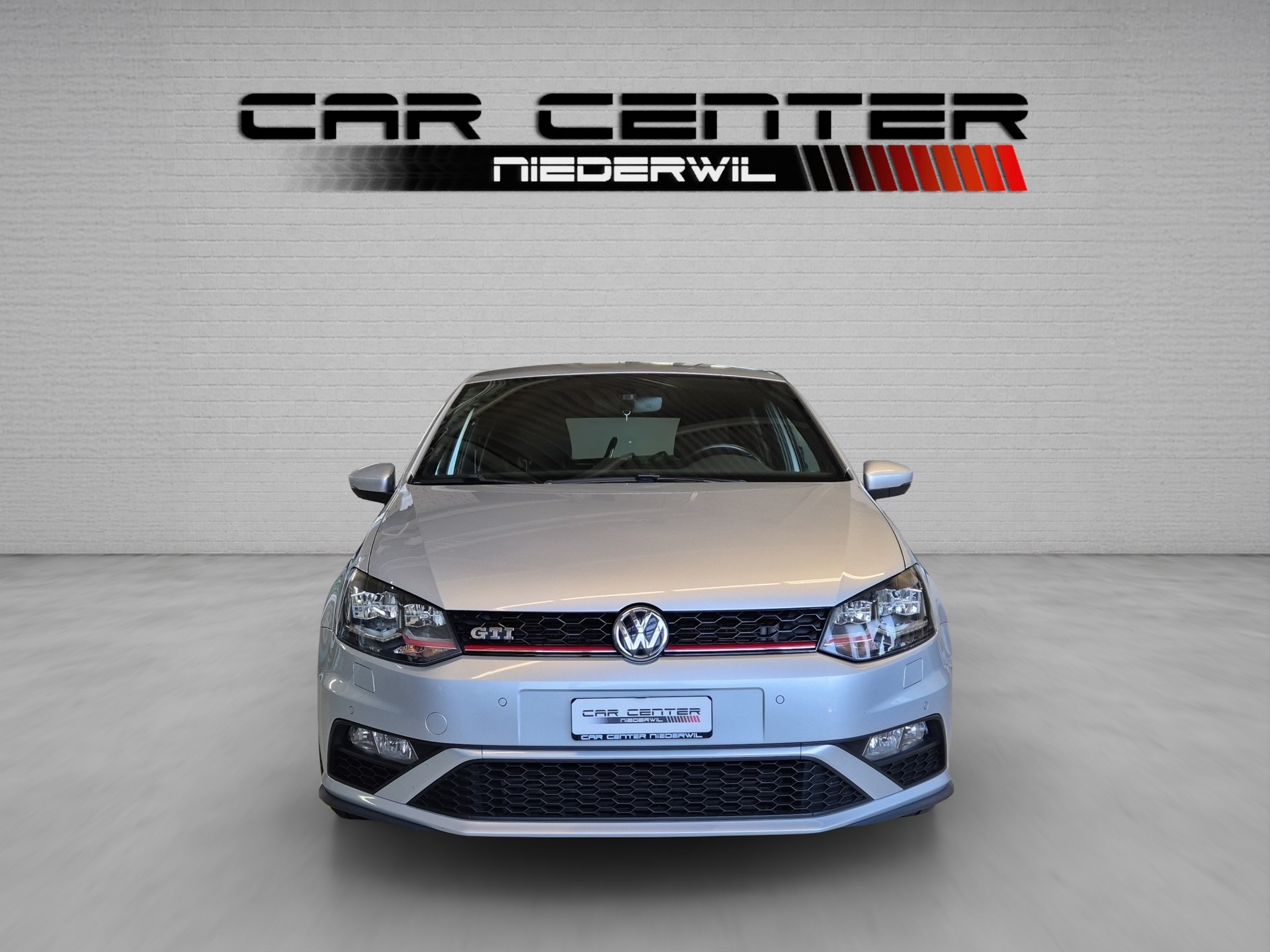 VW Polo 1.8 TSI GTI-showroom-element-2