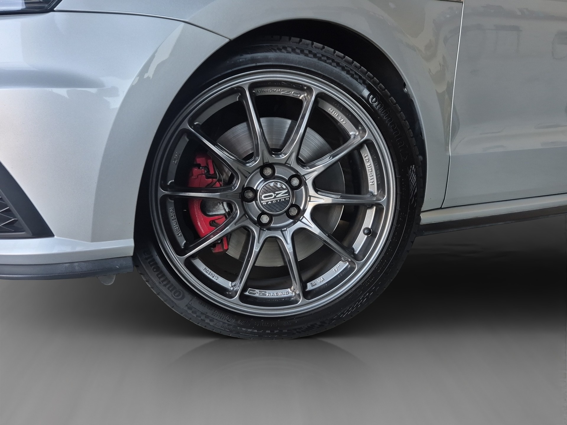 VW Polo 1.8 TSI GTI-showroom-element-3