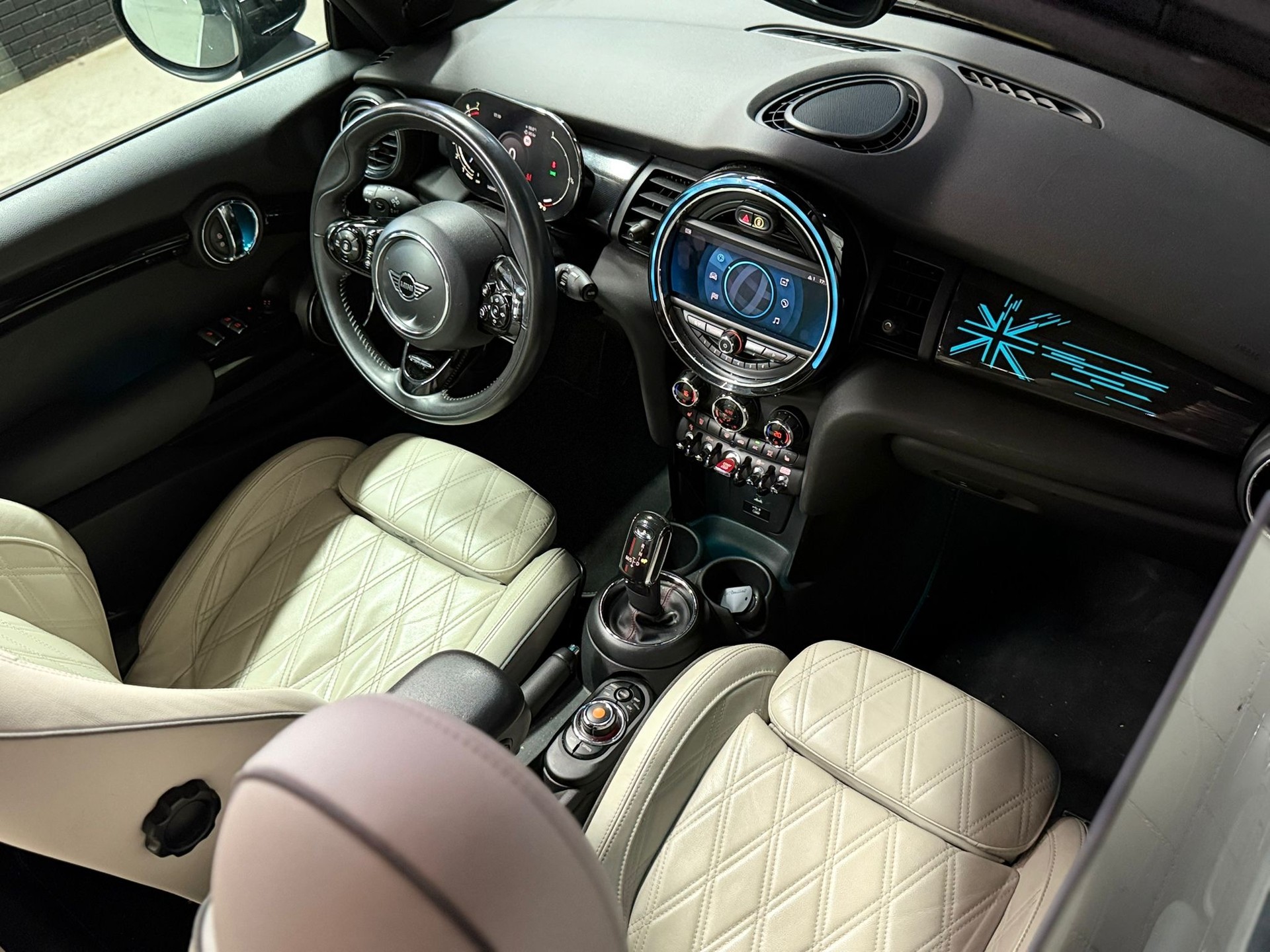 MINI Cooper S Cabriolet DKG-image-8