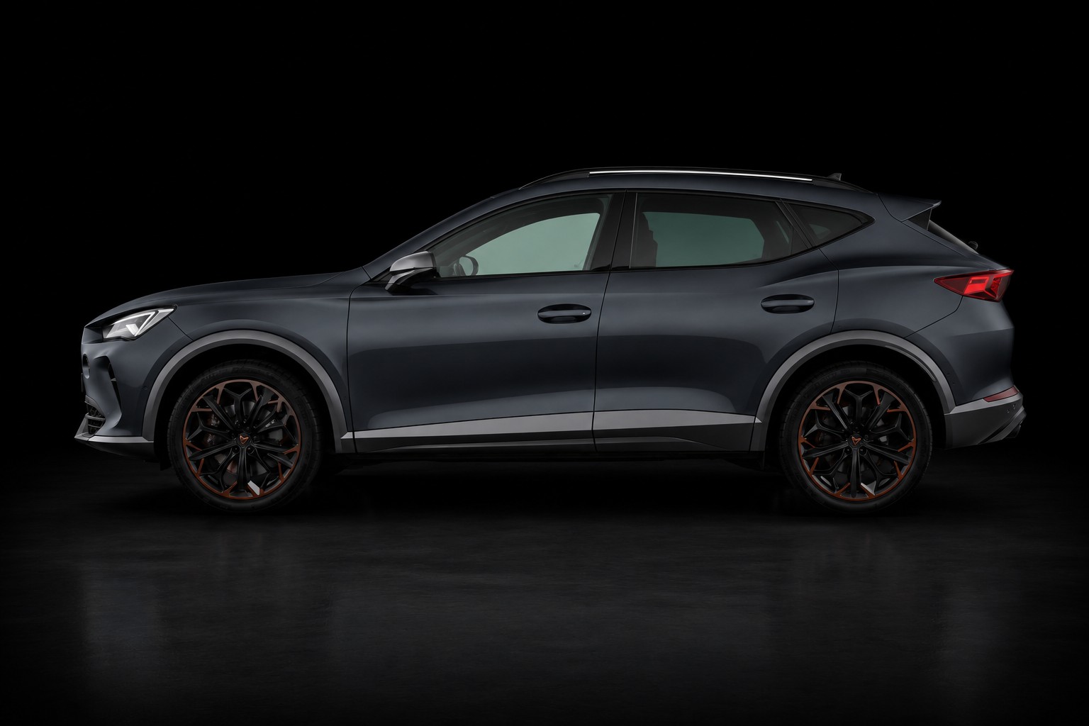 CUPRA Formentor 2.0TSI VZ 4Drive DSG-showroom-element-1