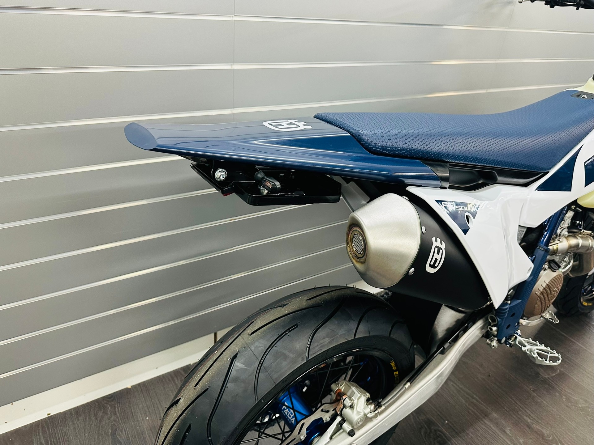 HUSQVARNA FE 501 Supermoto-image-5