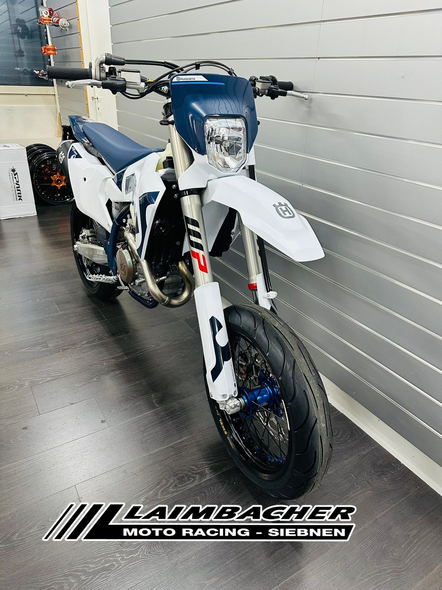 HUSQVARNA FE 501 Supermoto-image-2