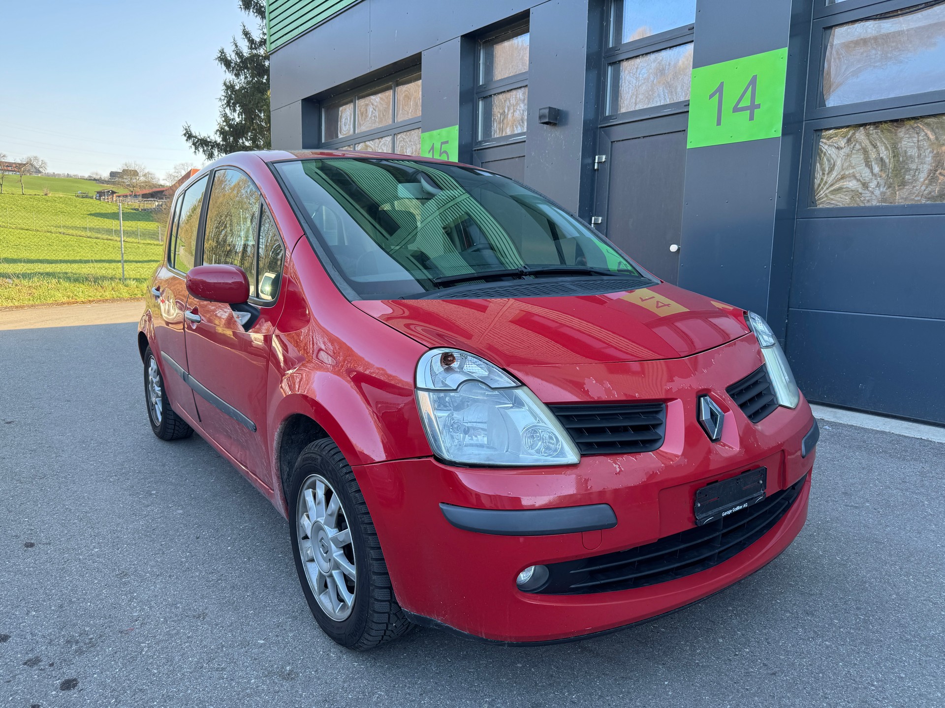 RENAULT Modus 1.6 16V Tech'Run-showroom-element-1