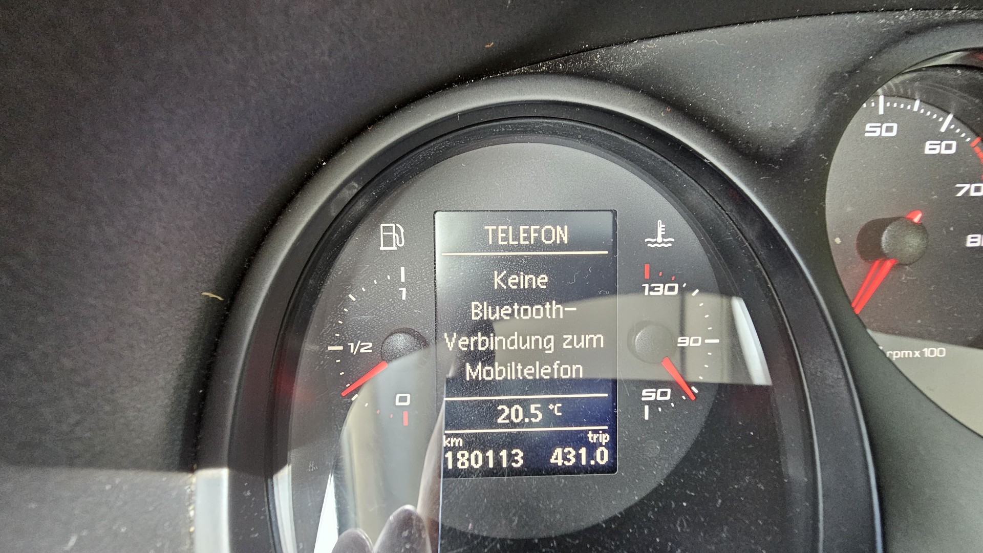 SEAT Leon 2.0 TSI FR DSG-image-8