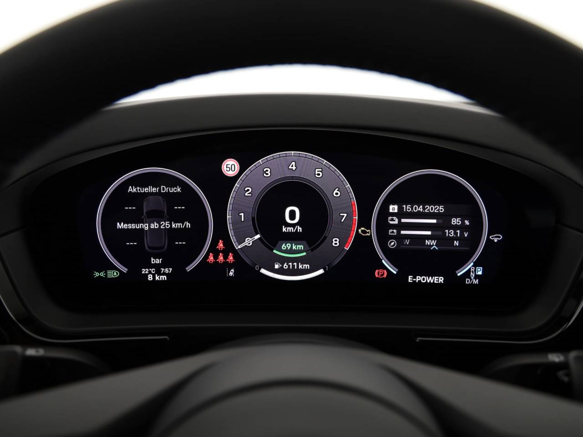 PORSCHE Cayenne E-Hybrid-image-15
