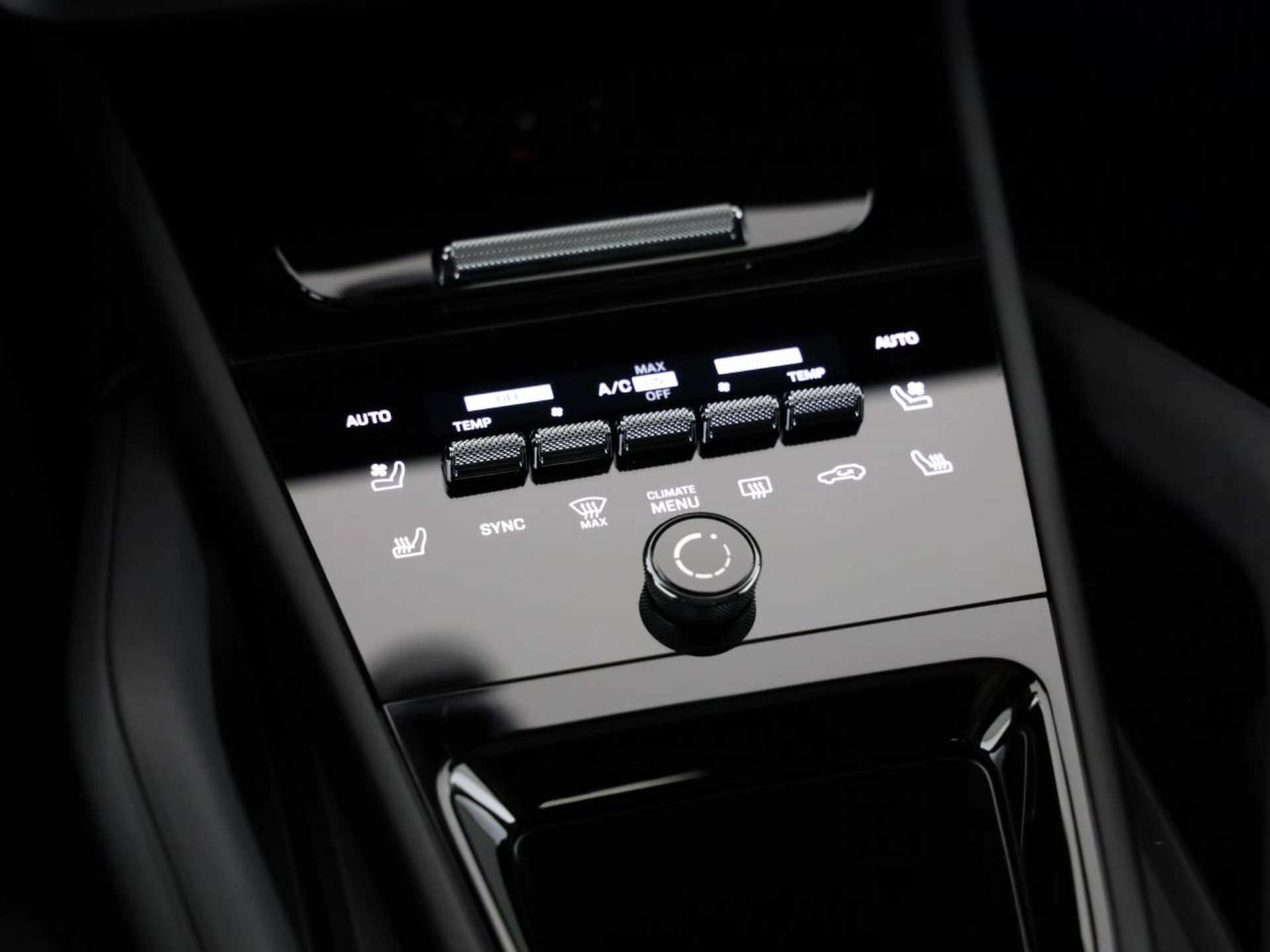PORSCHE Cayenne E-Hybrid-image-17