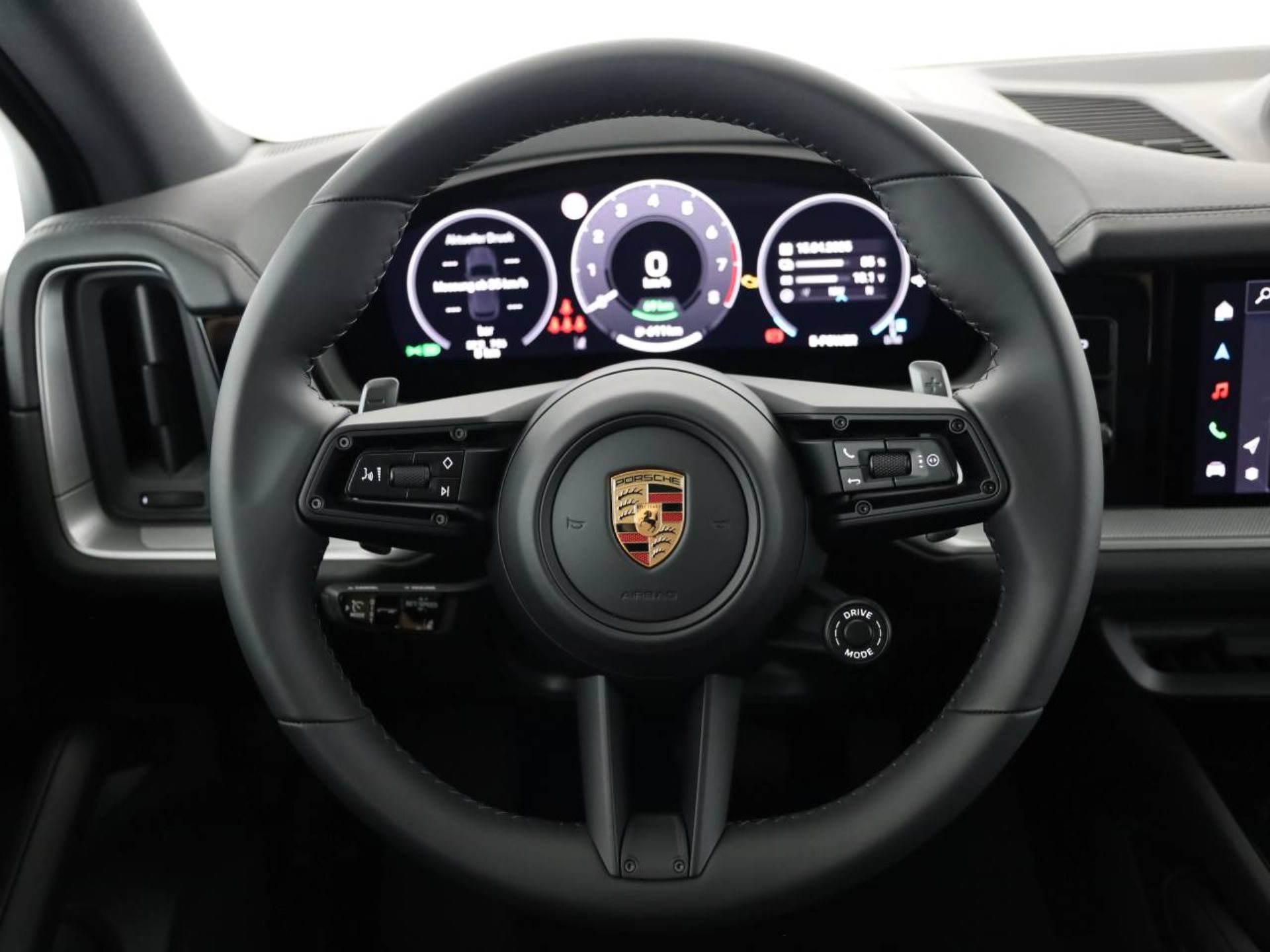 PORSCHE Cayenne E-Hybrid-image-8