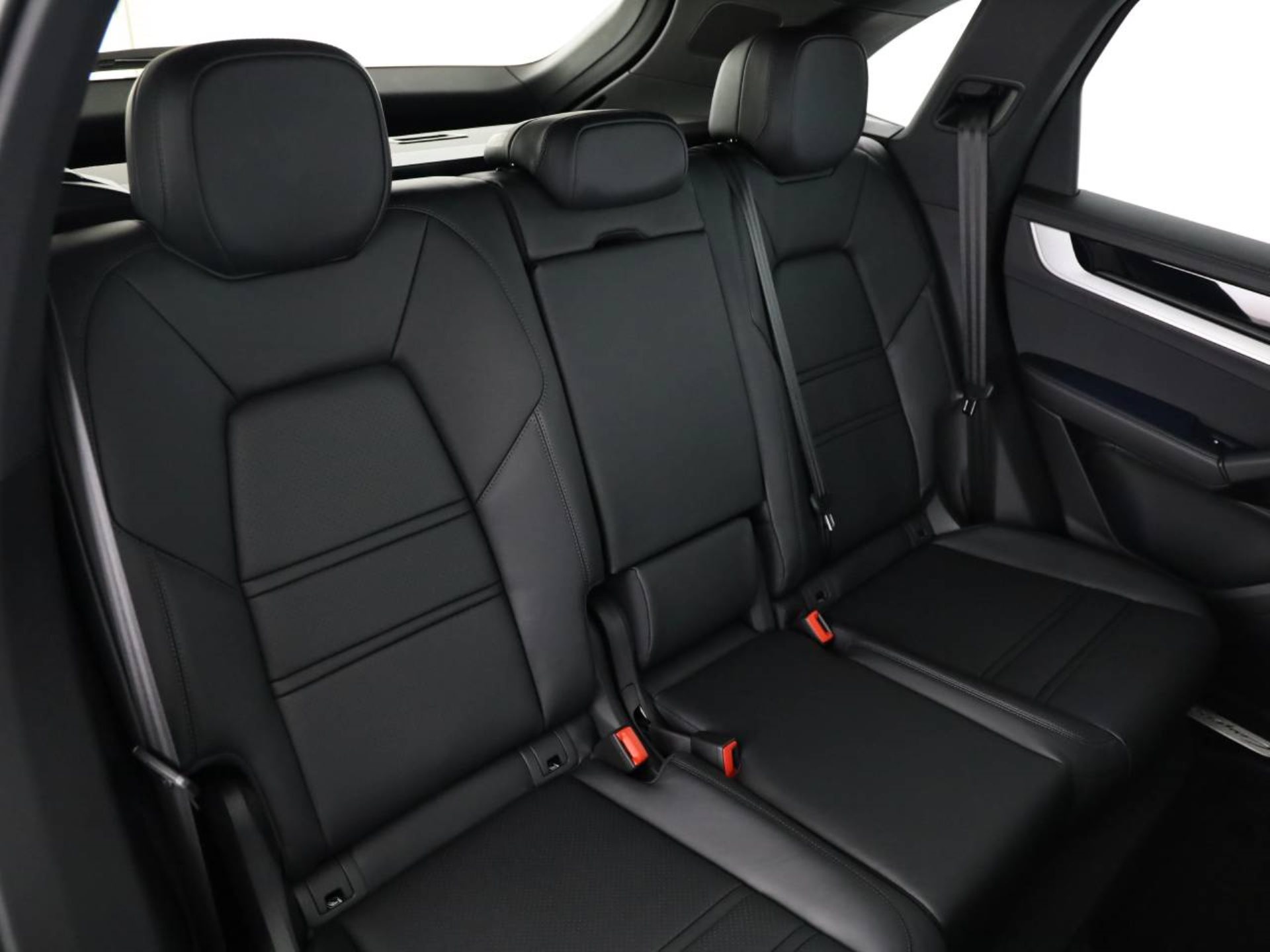 PORSCHE Cayenne E-Hybrid-image-14