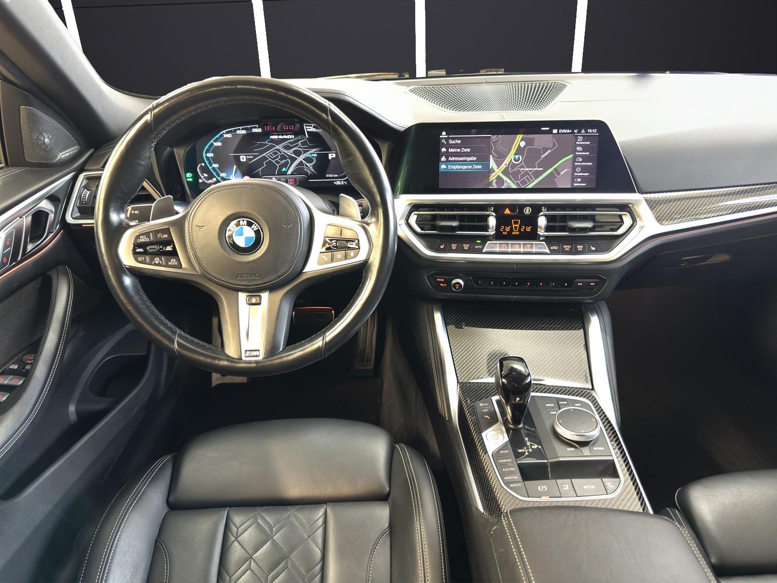 BMW M440i xDrive Cabrio-image-17
