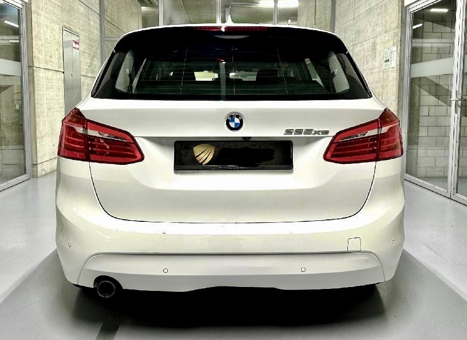 BMW 225xe-image-4
