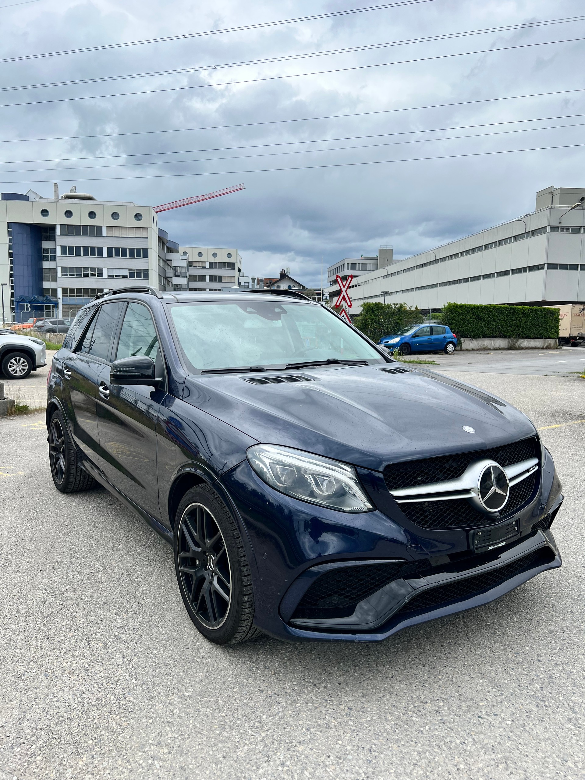 MERCEDES-BENZ GLE 63 AMG 4Matic Speedshift Plus 7G-Tronic-image-2