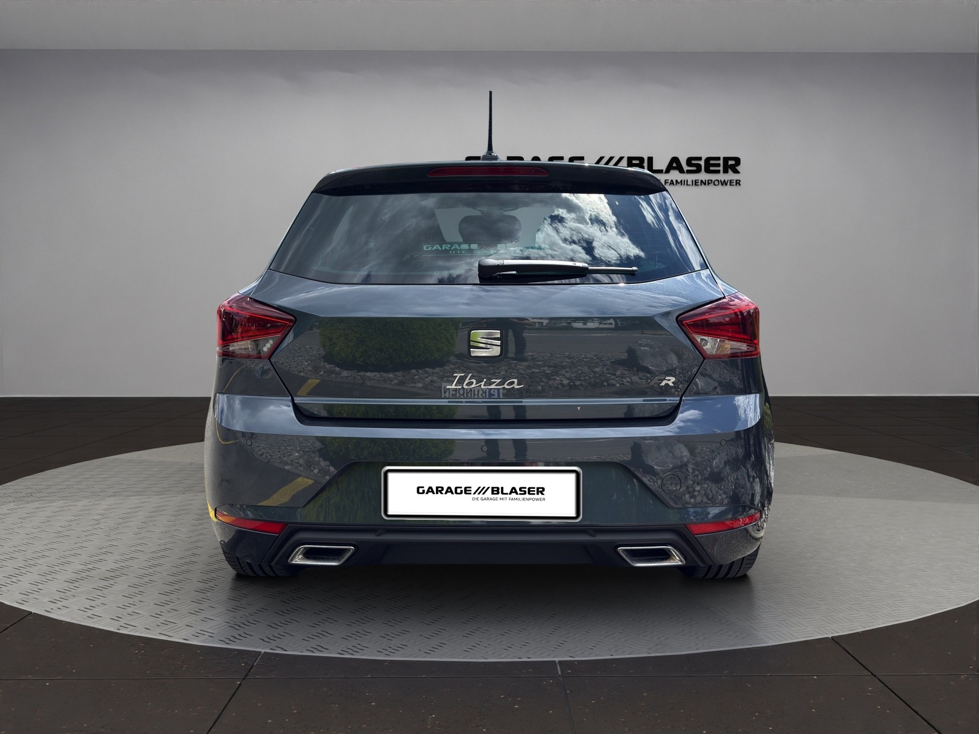 SEAT Ibiza 1.0 EcoTSI Anniversary DSG-showroom-element-3