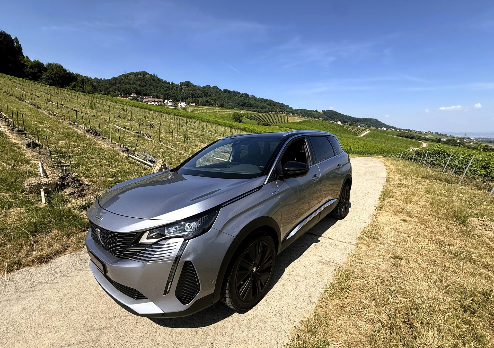 PEUGEOT 5008 1.6 Pure Tech GT Pack EAT8