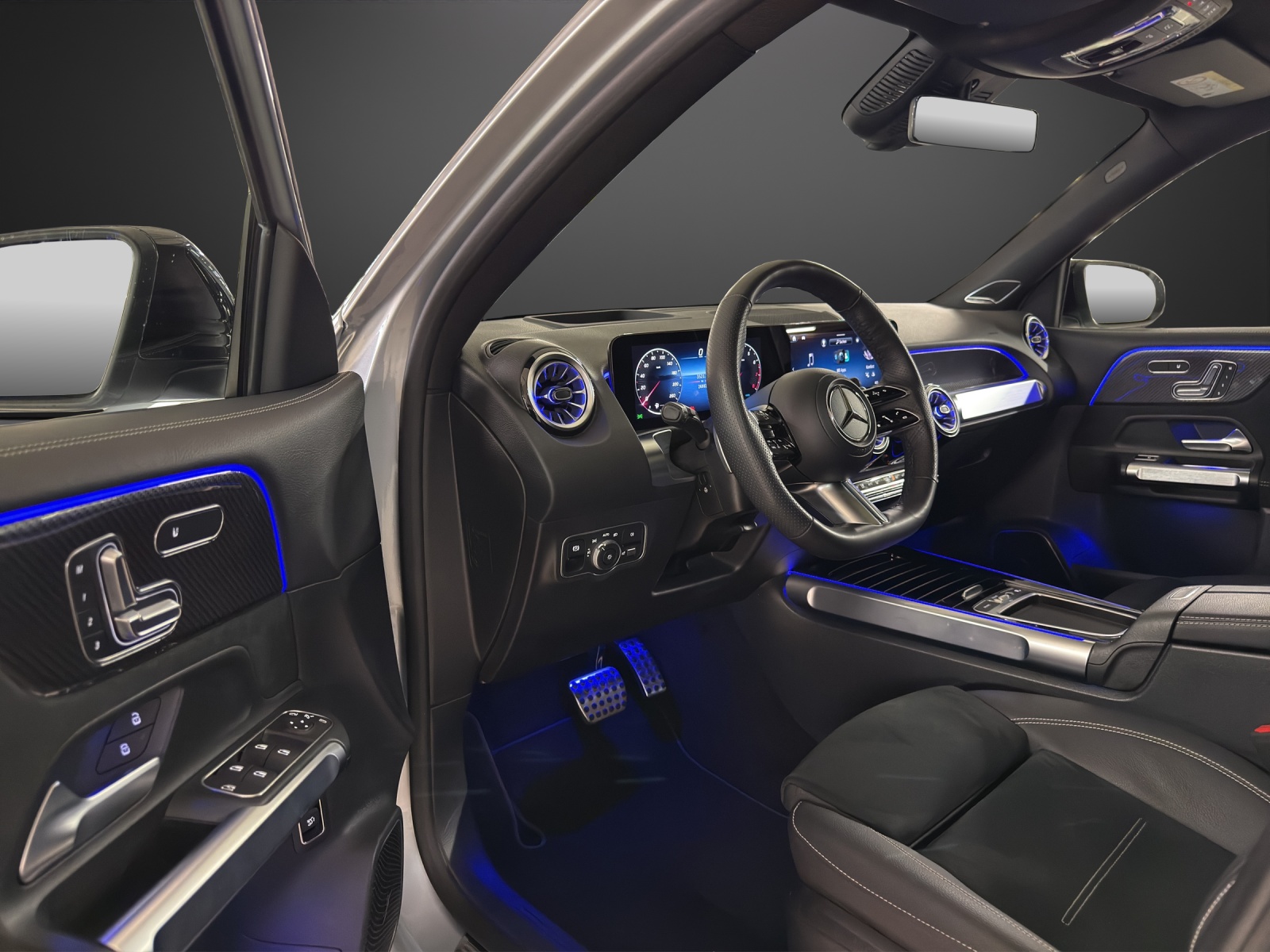 MERCEDES-BENZ GLB 220 4Matic 8G-Tronic-image-12