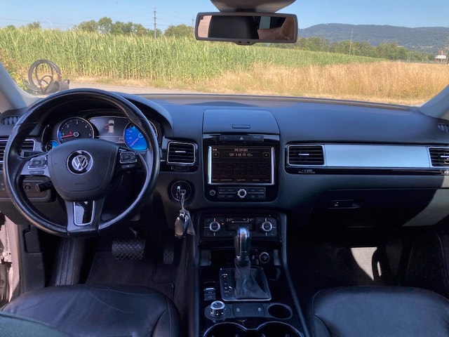 VW Touareg 3.0 TDI BlueMotion Technology Tiptronic-image-9