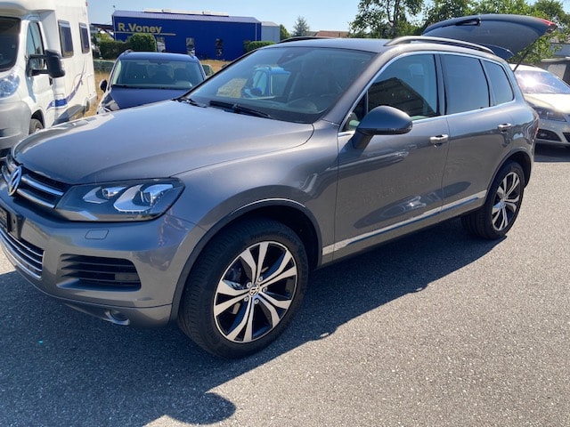 VW Touareg 3.0 TDI BlueMotion Technology Tiptronic-image-6