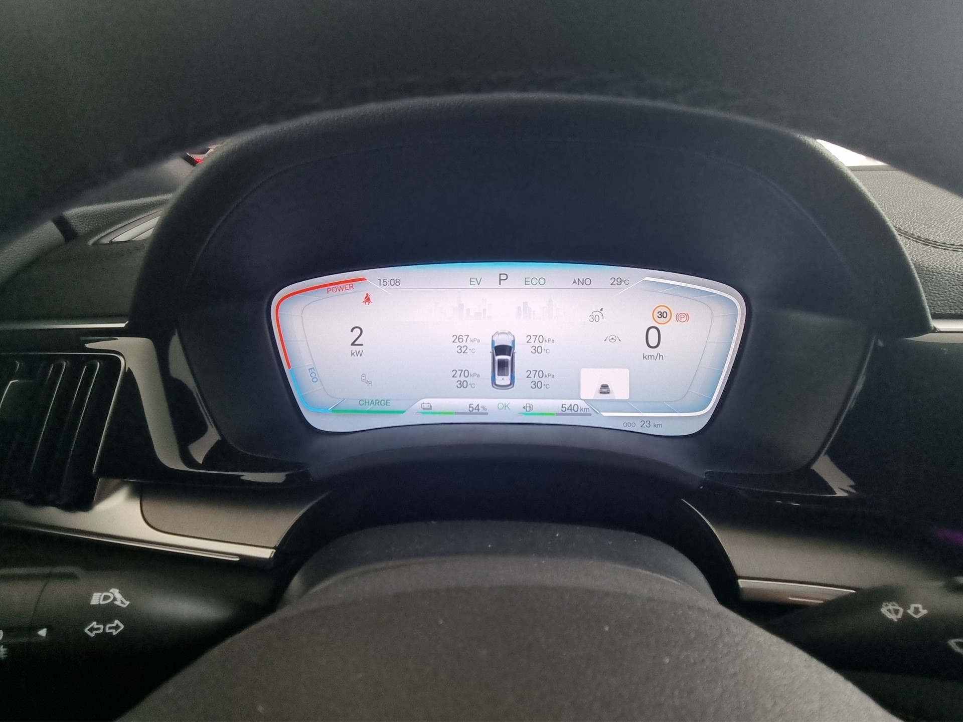 BYD Seal U DM-i Comfort FWD-image-10