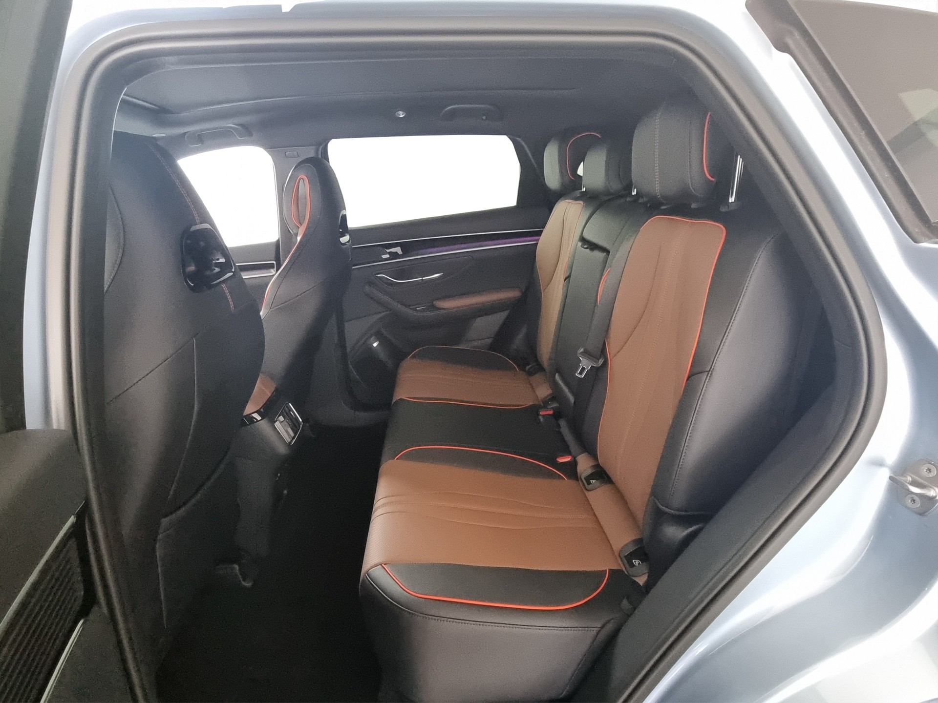 BYD Seal U DM-i Comfort FWD-image-6