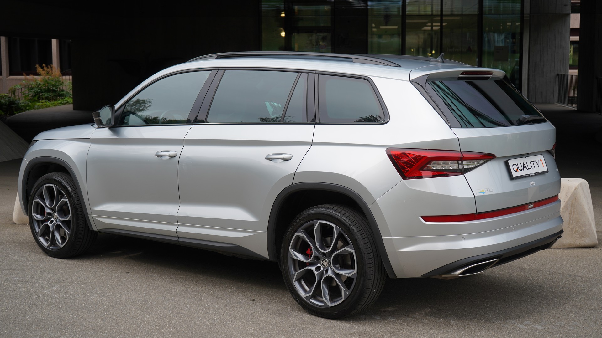 SKODA Kodiaq 2.0 Bi-TDI SCR RS 4x4 DSG-showroom-element-2