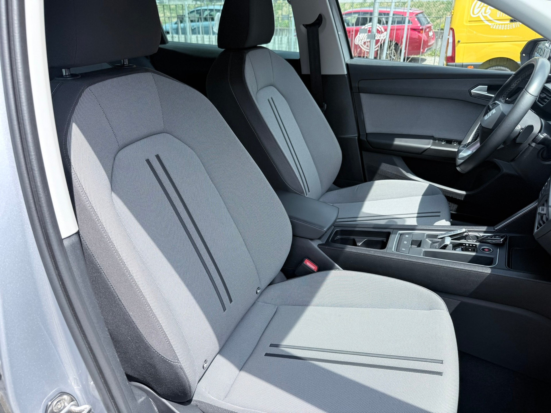 SEAT Leon ST 2.0 TDI EVO DSG Style-image-12