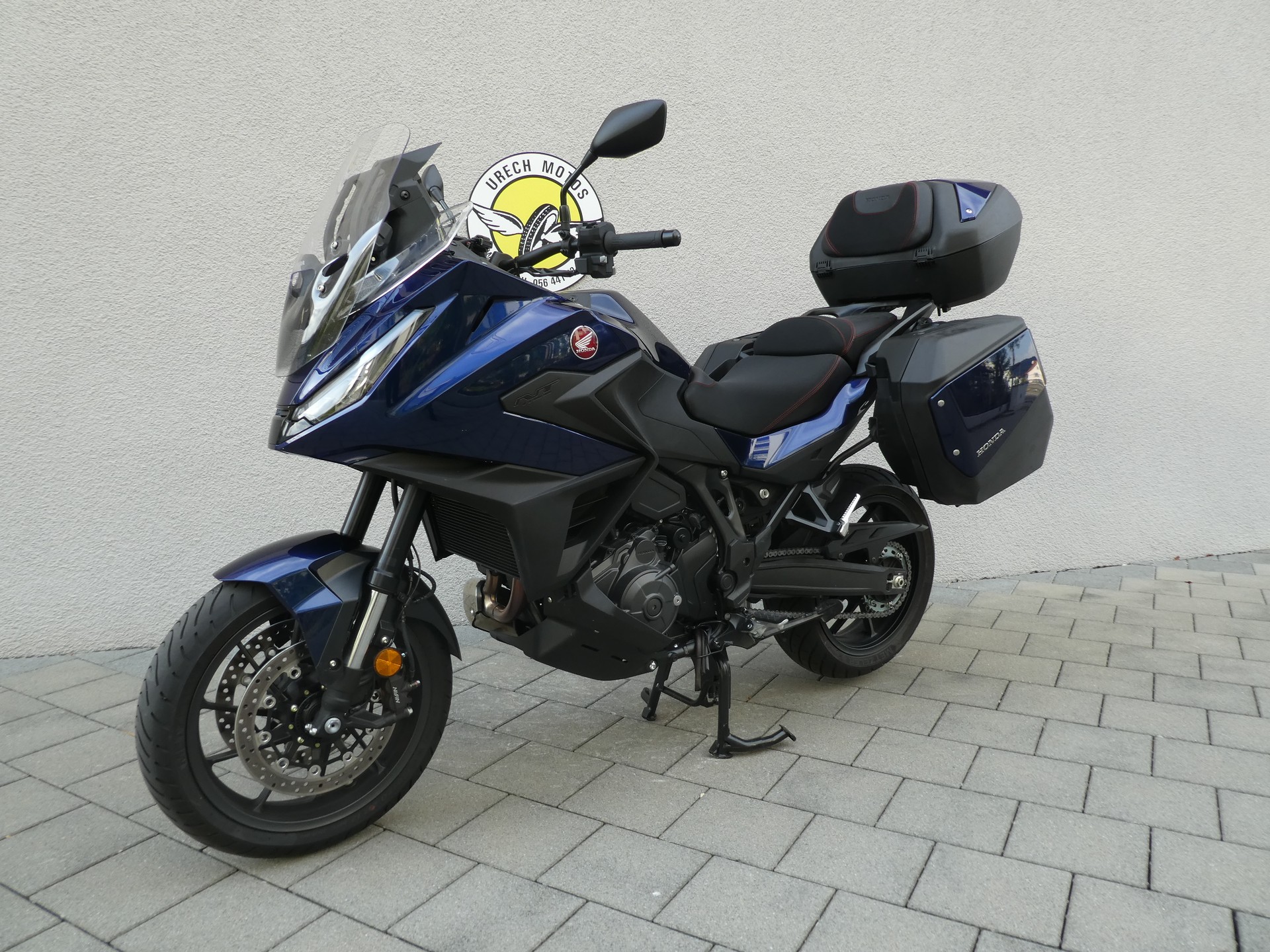 HONDA NT 1100 DCT-image-1