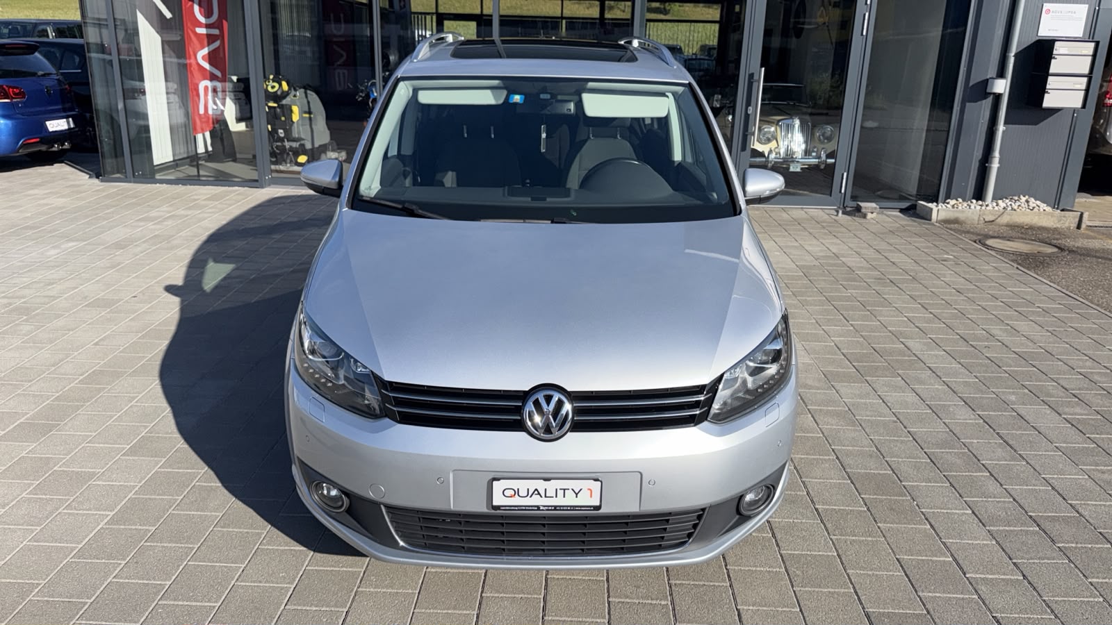 VW Touran 1.6 TDI BlueMotion Technology Highline DSG-image-11