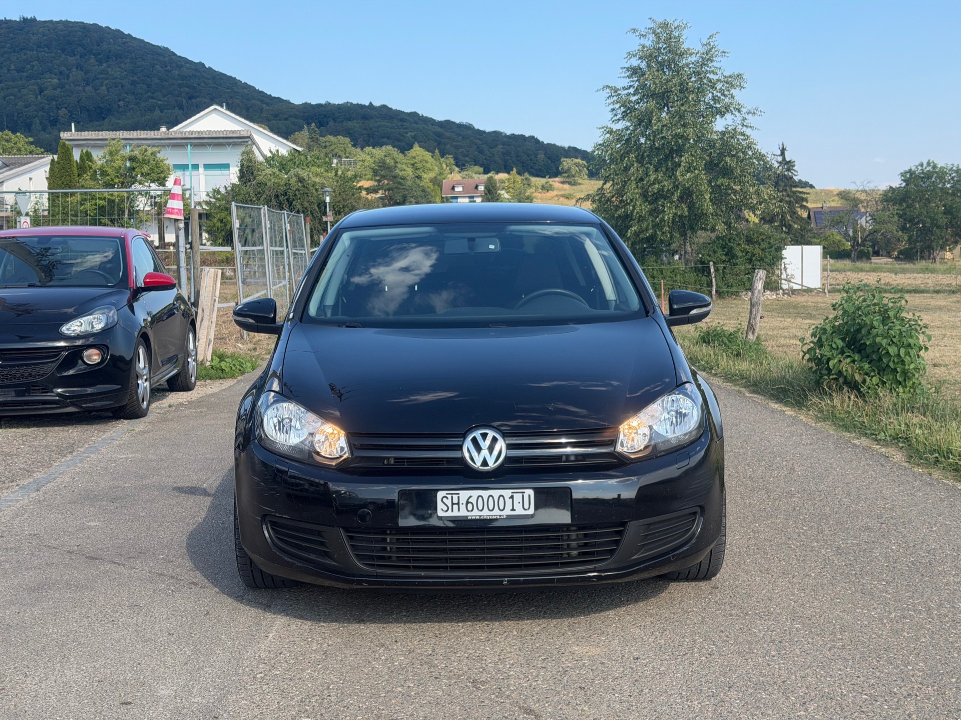 VW Golf 2.0 TDI Highline 4Motion-image-1