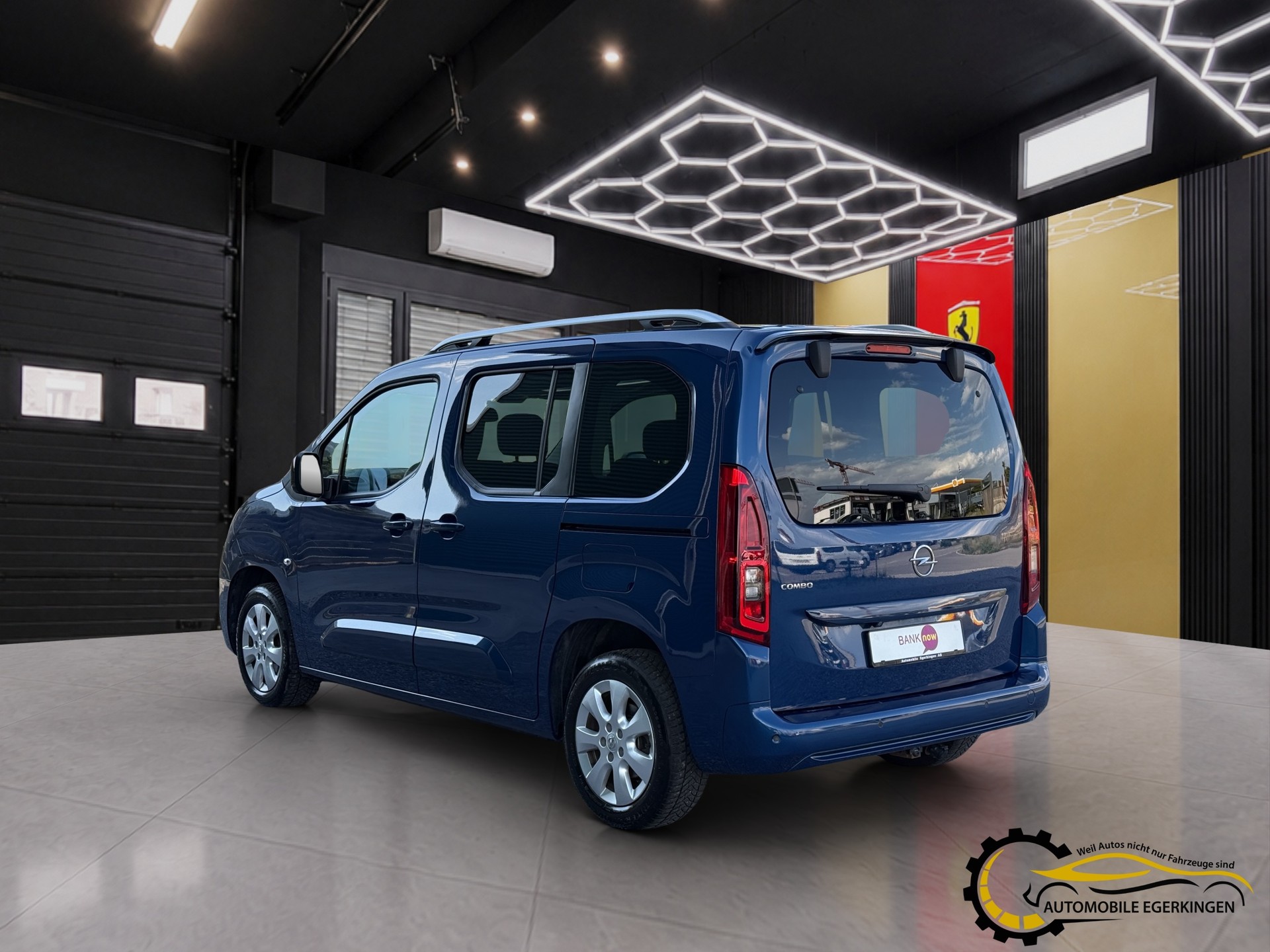 OPEL Combo Life 1.5 D Ultimate S/S-image-6