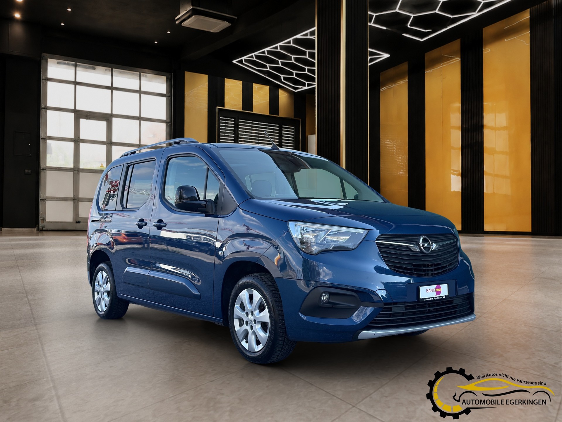 OPEL Combo Life 1.5 D Ultimate S/S-showroom-element-2
