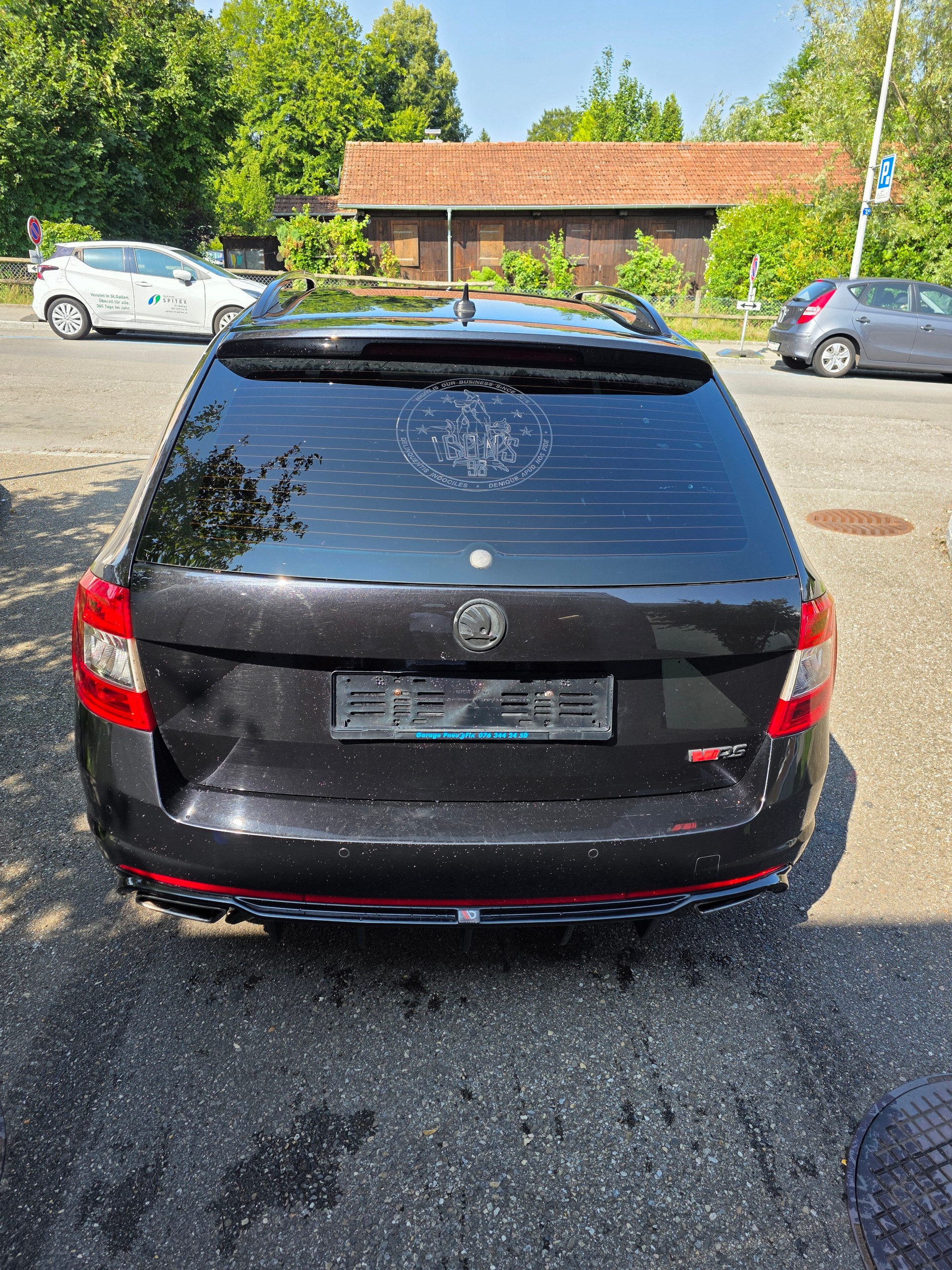 SKODA Octavia Combi 2.0 TSI RS DSG-image-4