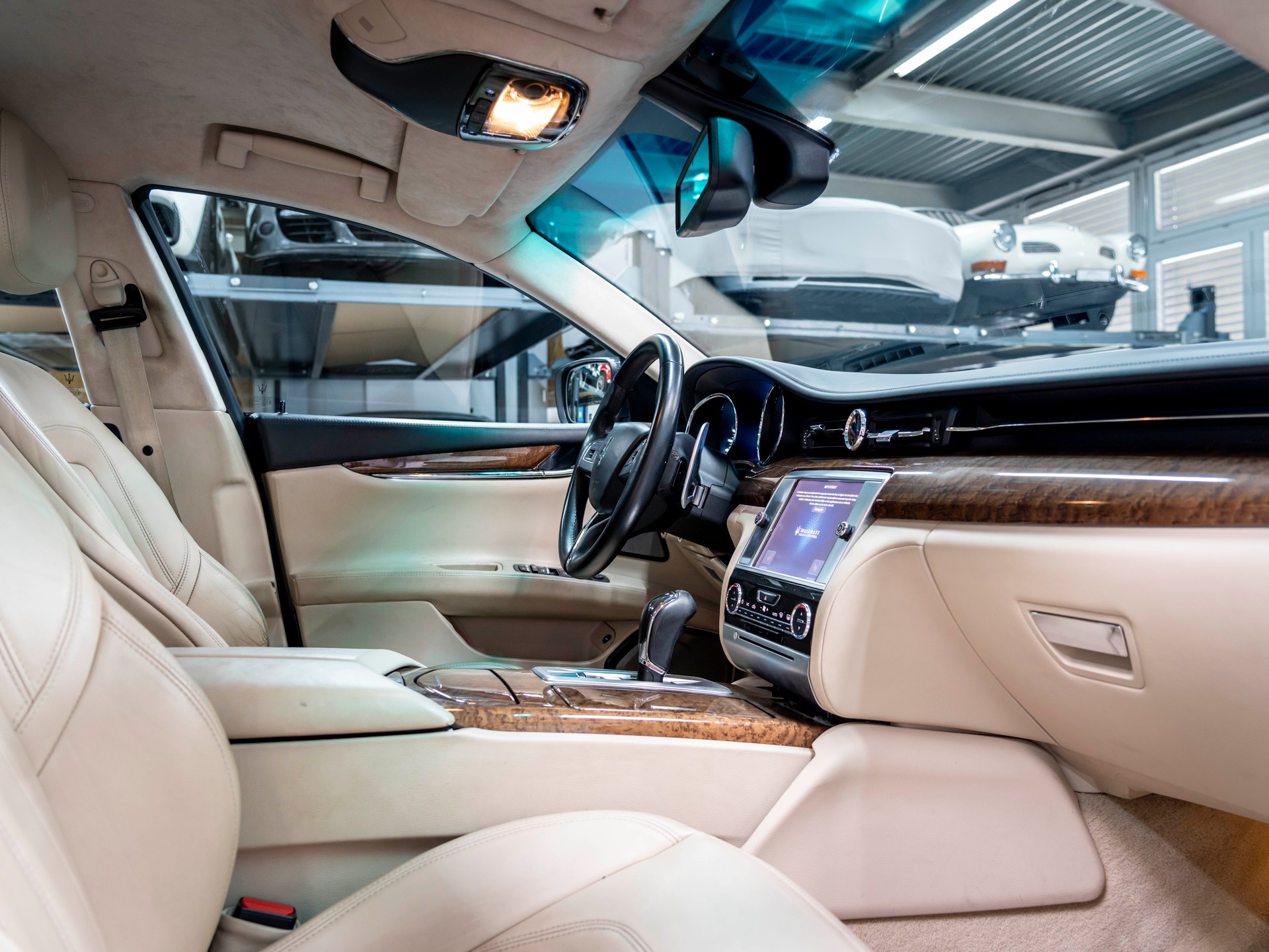 MASERATI Quattroporte 3.8 V8 DI Biturbo GTS Automatica-image-10