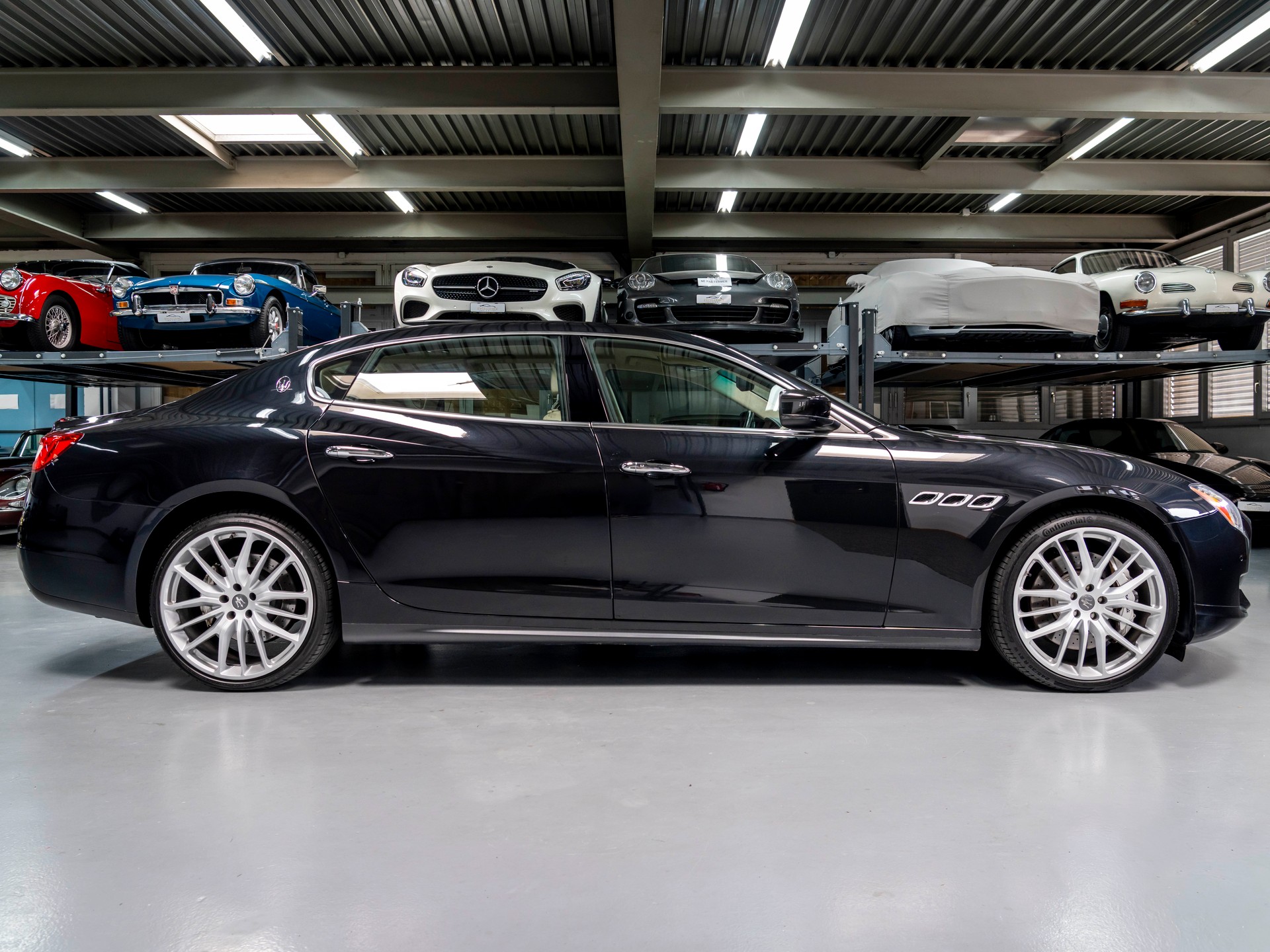 MASERATI Quattroporte 3.8 V8 DI Biturbo GTS Automatica-image-4