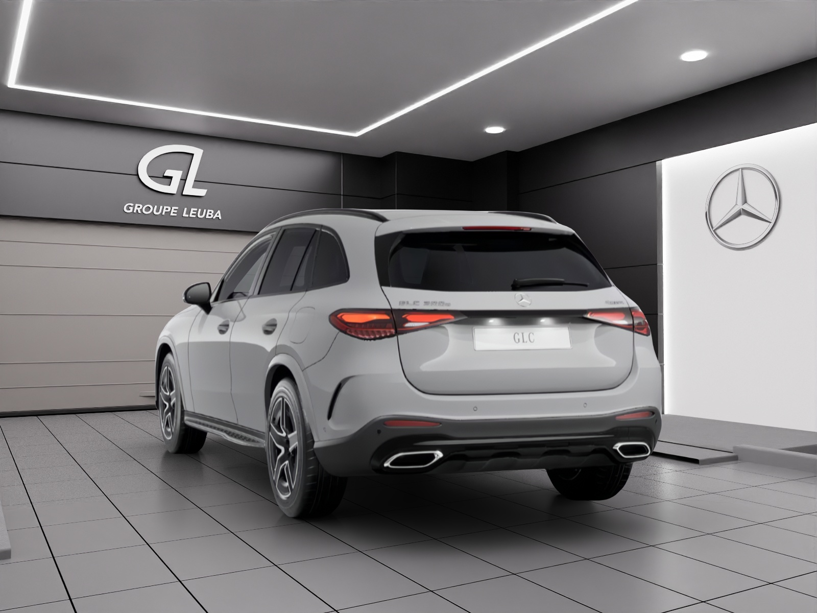 MERCEDES-BENZ GLC 300 e 4Matic EQ Star 9G-Tronic-showroom-element-3