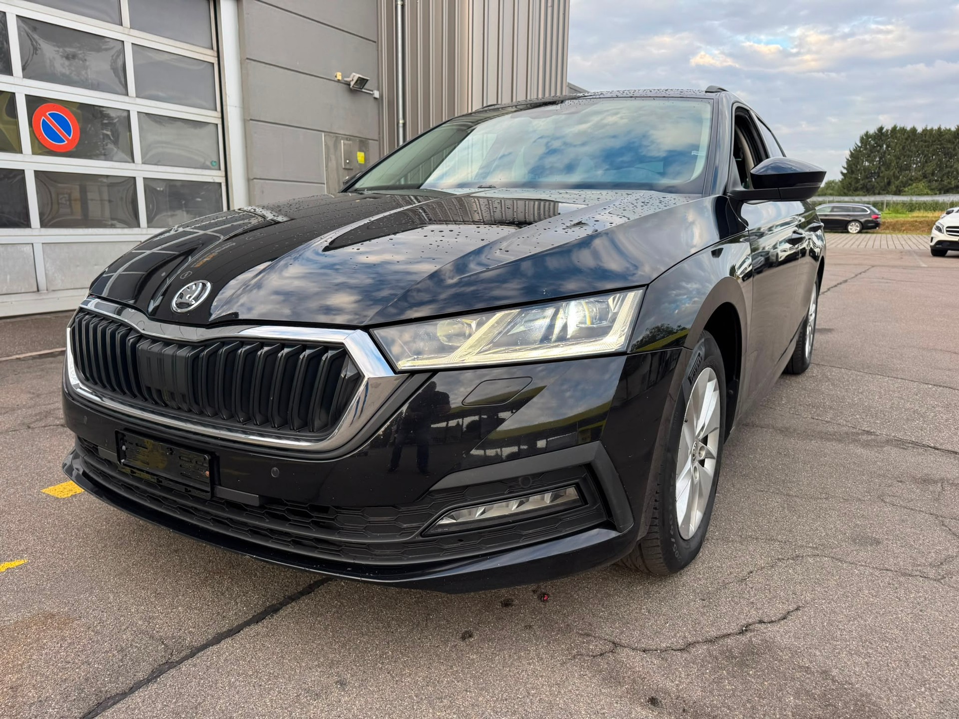 SKODA Octavia Combi 2.0 TDI DSG Ambition 4x4