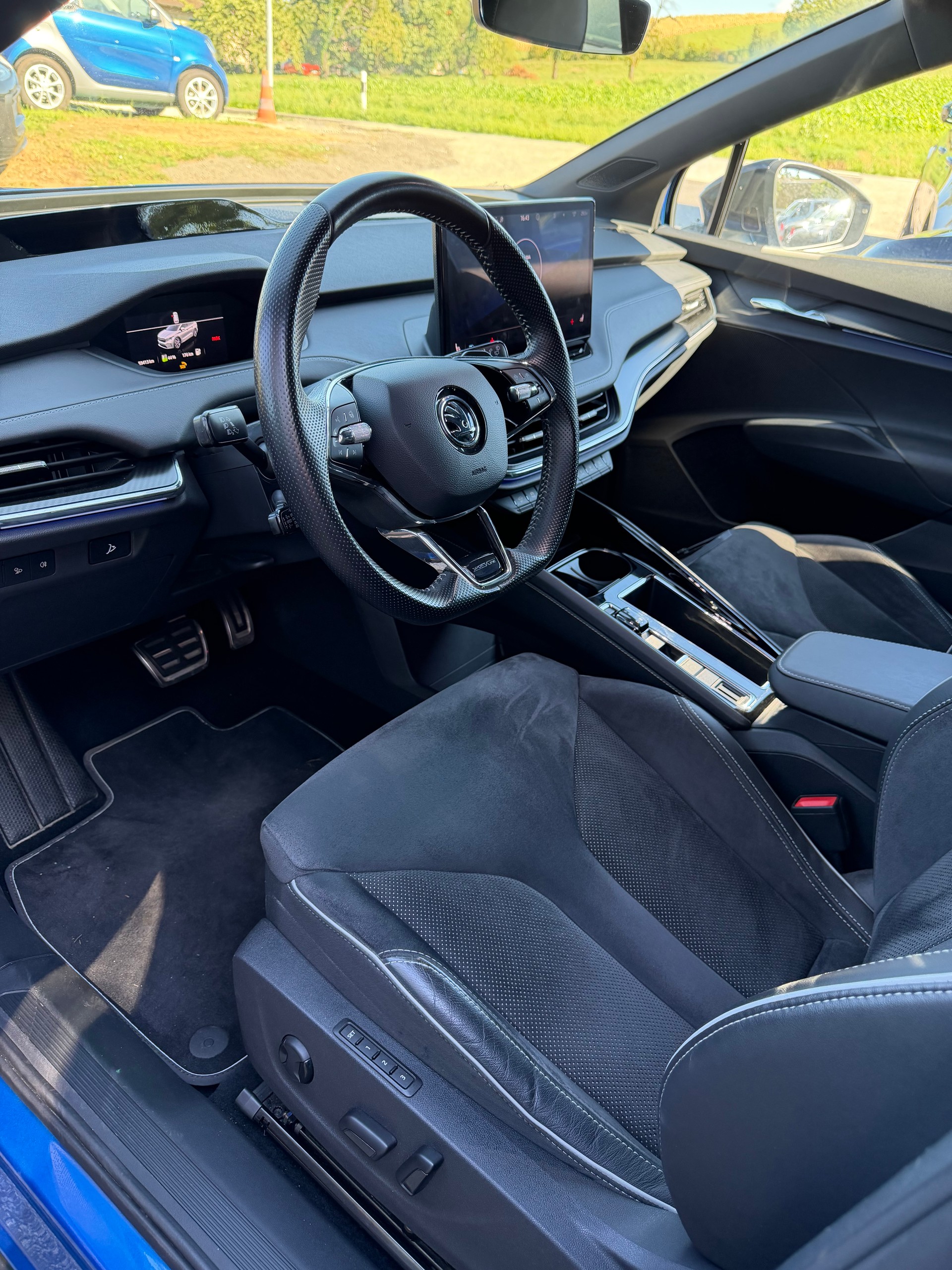 SKODA Enyaq iV 80x SportLine-showroom-element-3