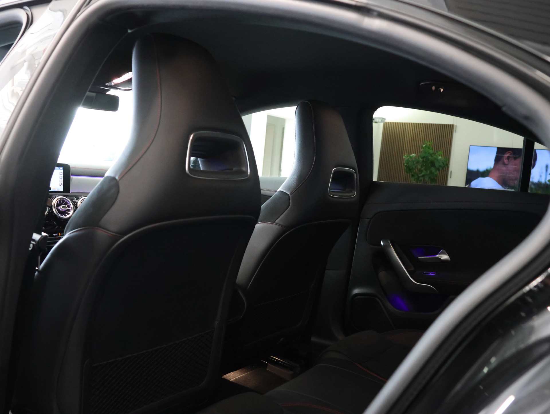 MERCEDES-BENZ CLA 220 AMG Line 7G-DCT *NIGHT-PAKET*-image-29