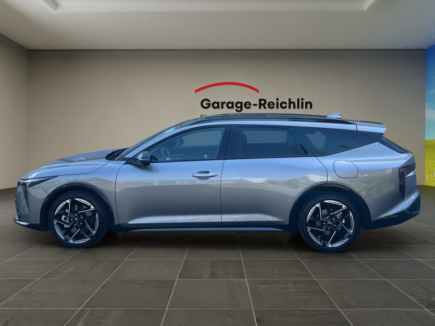 KIA K4 SW 1.6 T-GDi GT-Line-showroom-element-1