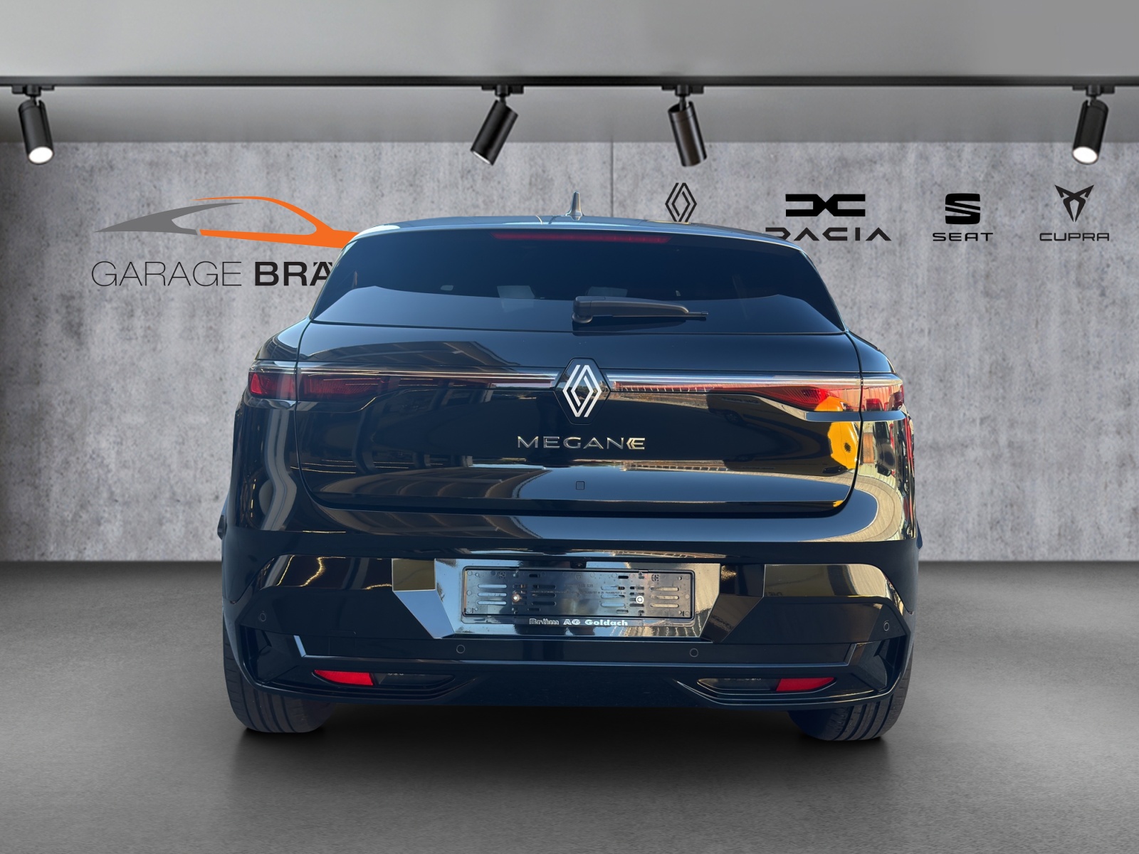 RENAULT Mégane E-TECH EV60 Iconic-image-4