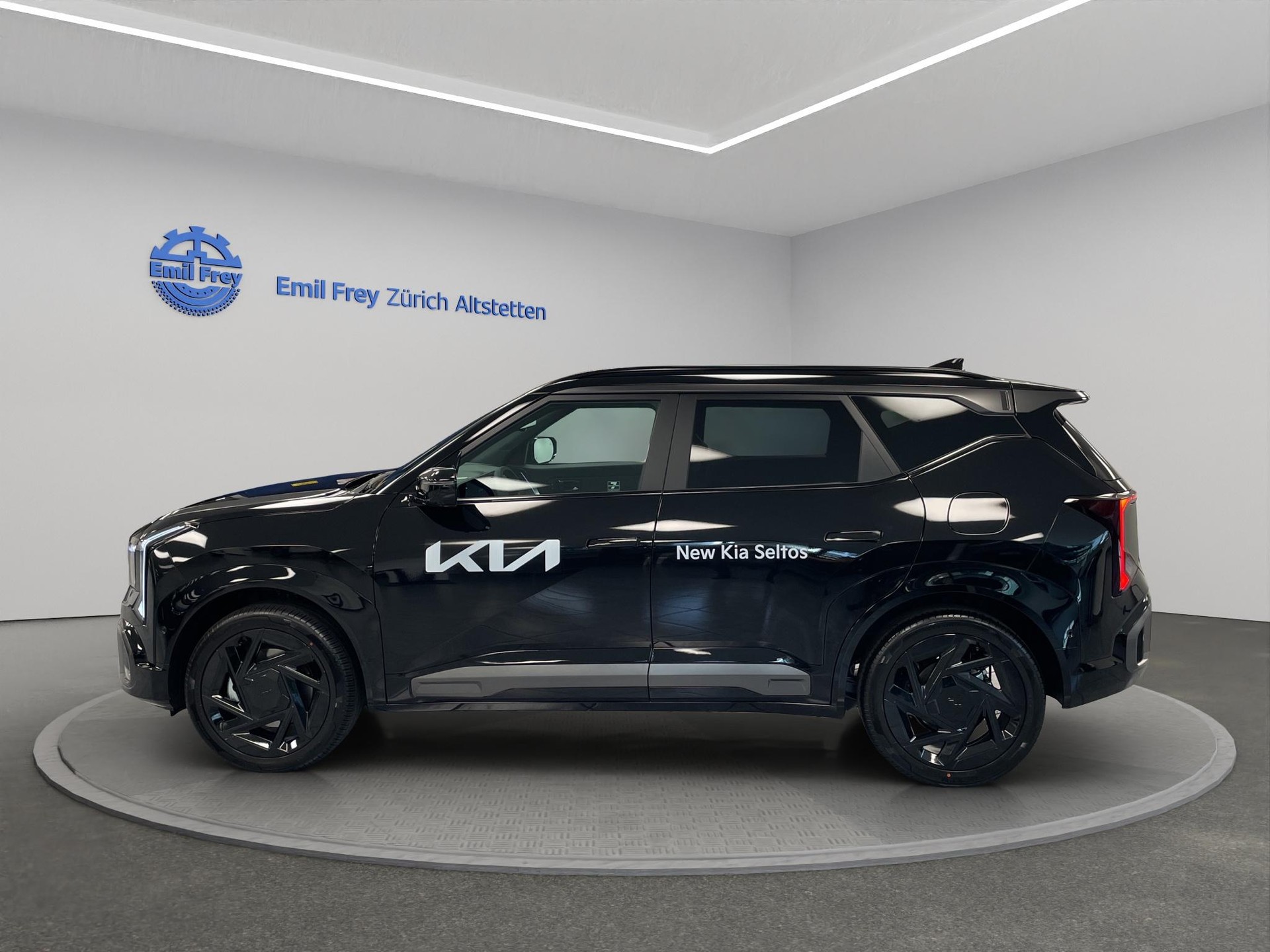 KIA Seltos 1.6 T-GDi X-Line-showroom-element-2