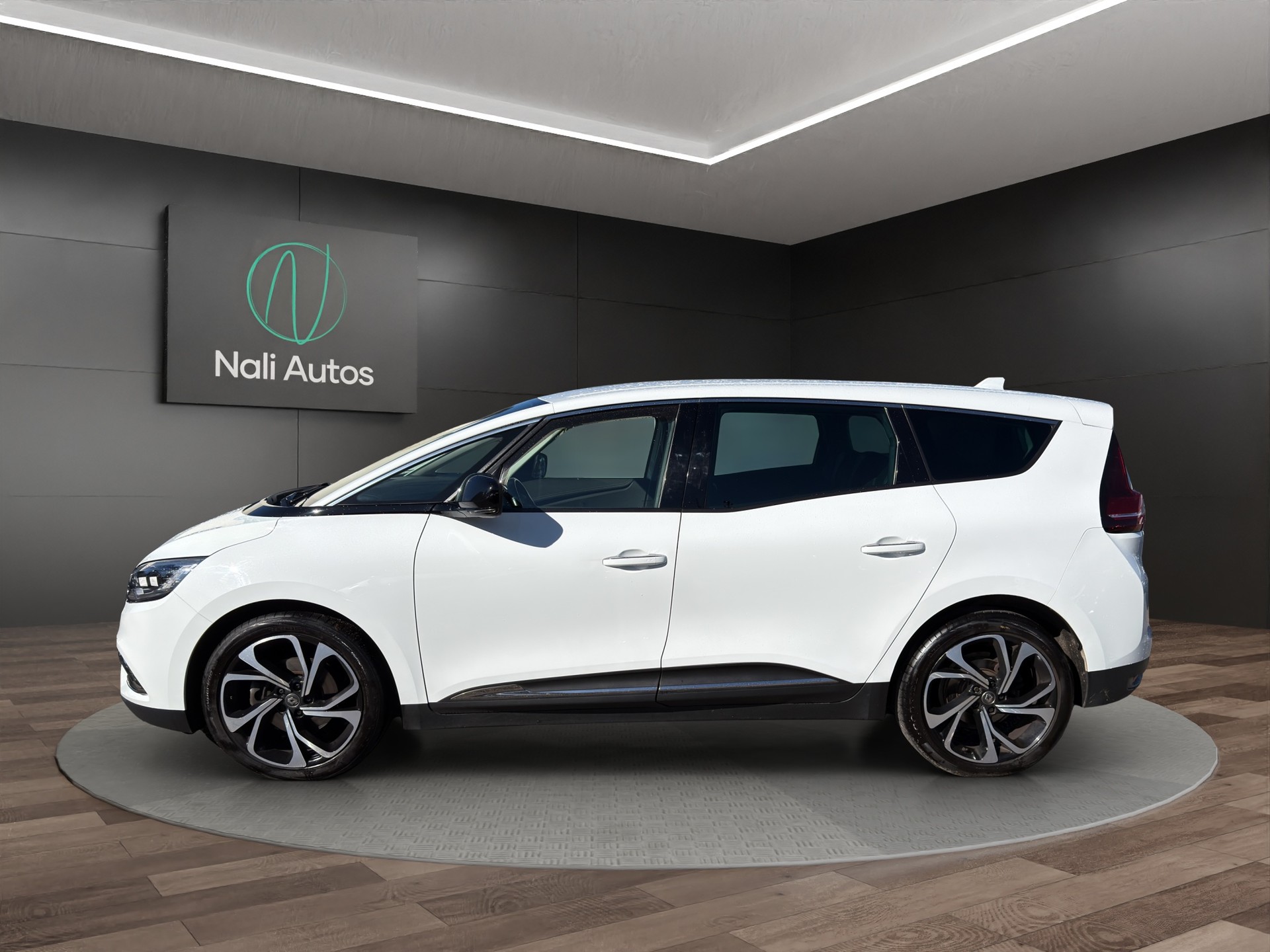 RENAULT Grand Scénic 1.3 16V Intens Pack Advantage EDC-showroom-element-3