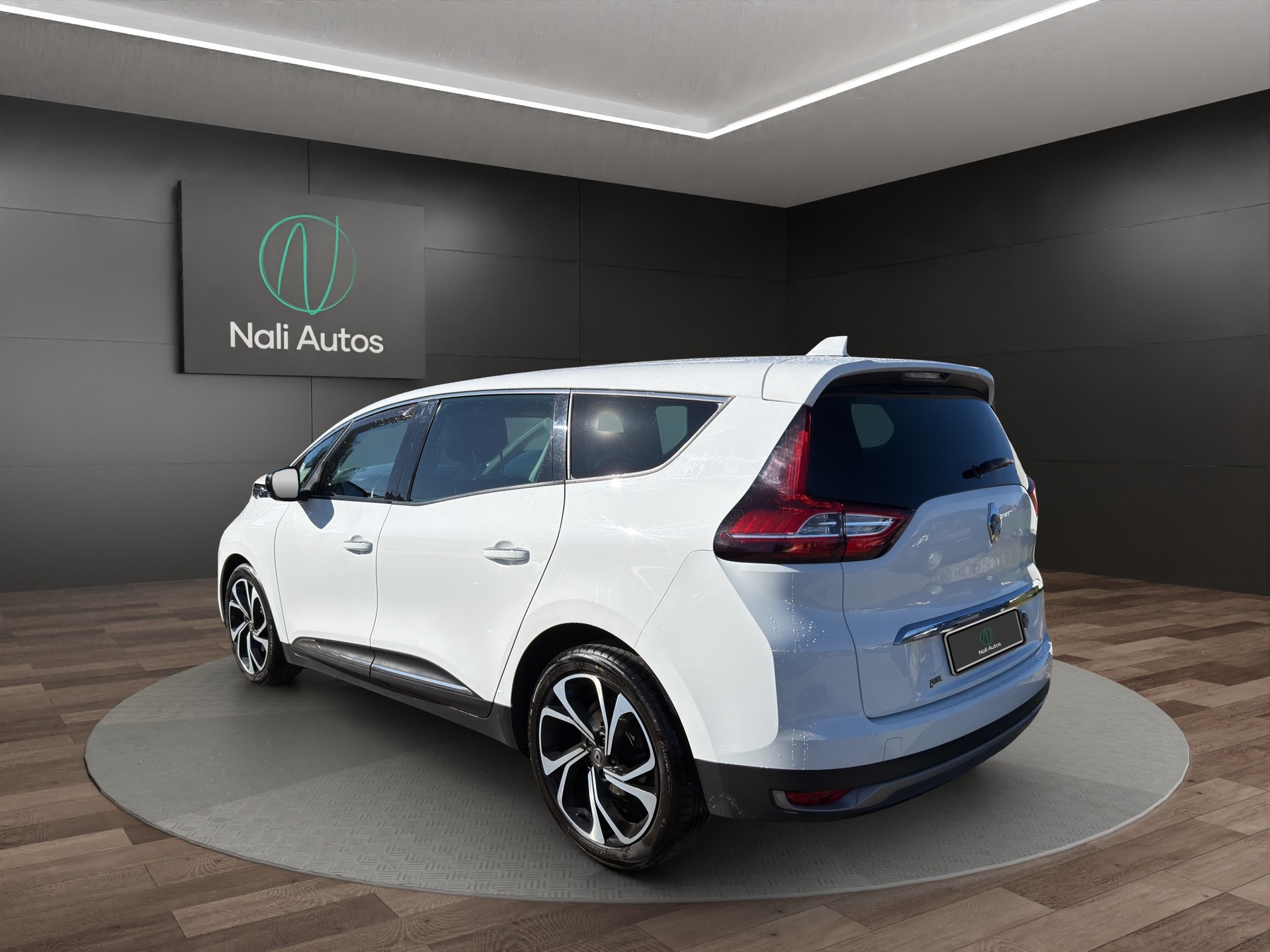 RENAULT Grand Scénic 1.3 16V Intens Pack Advantage EDC-image-22