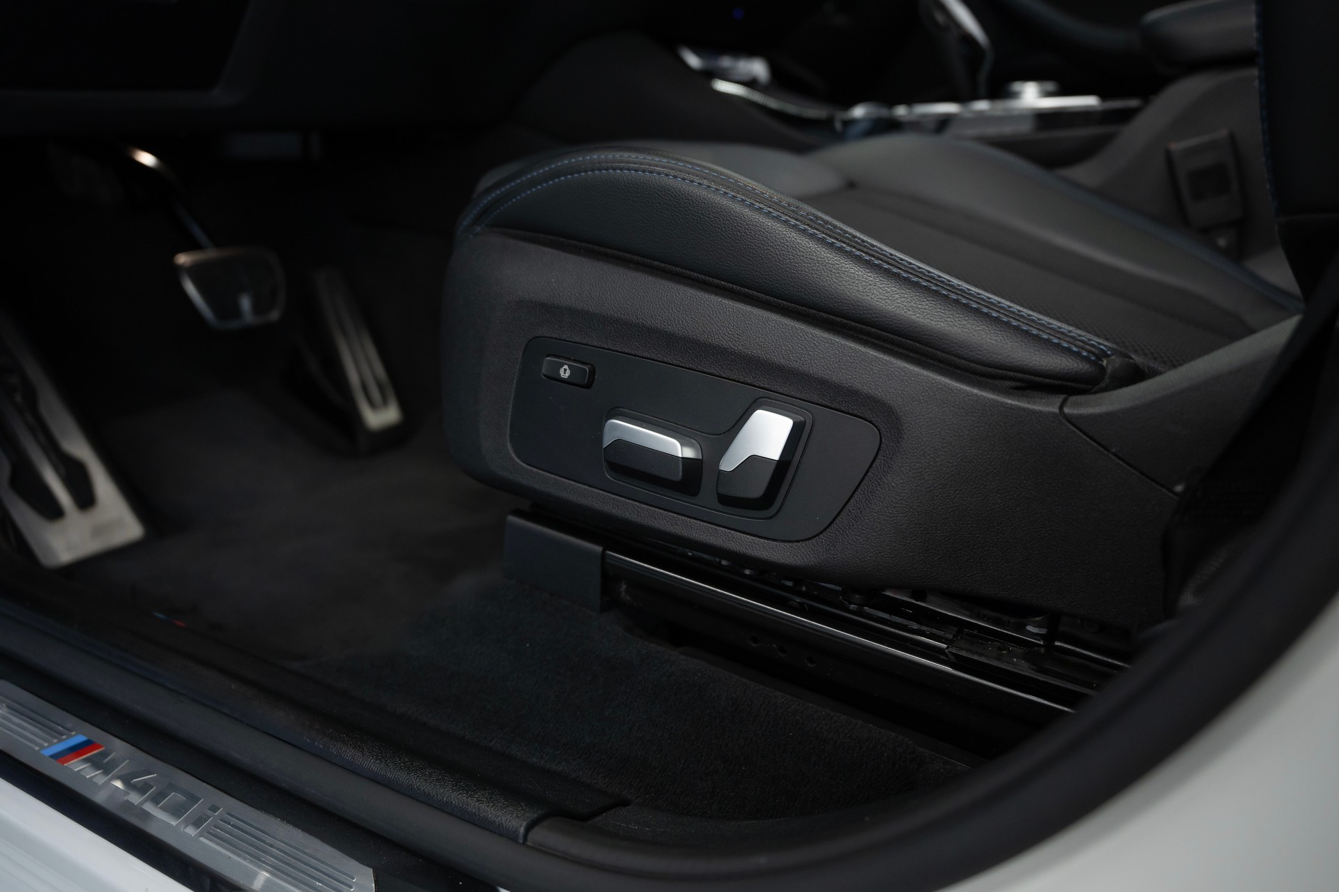 BMW X3 xDrive M40i Steptronic-image-22